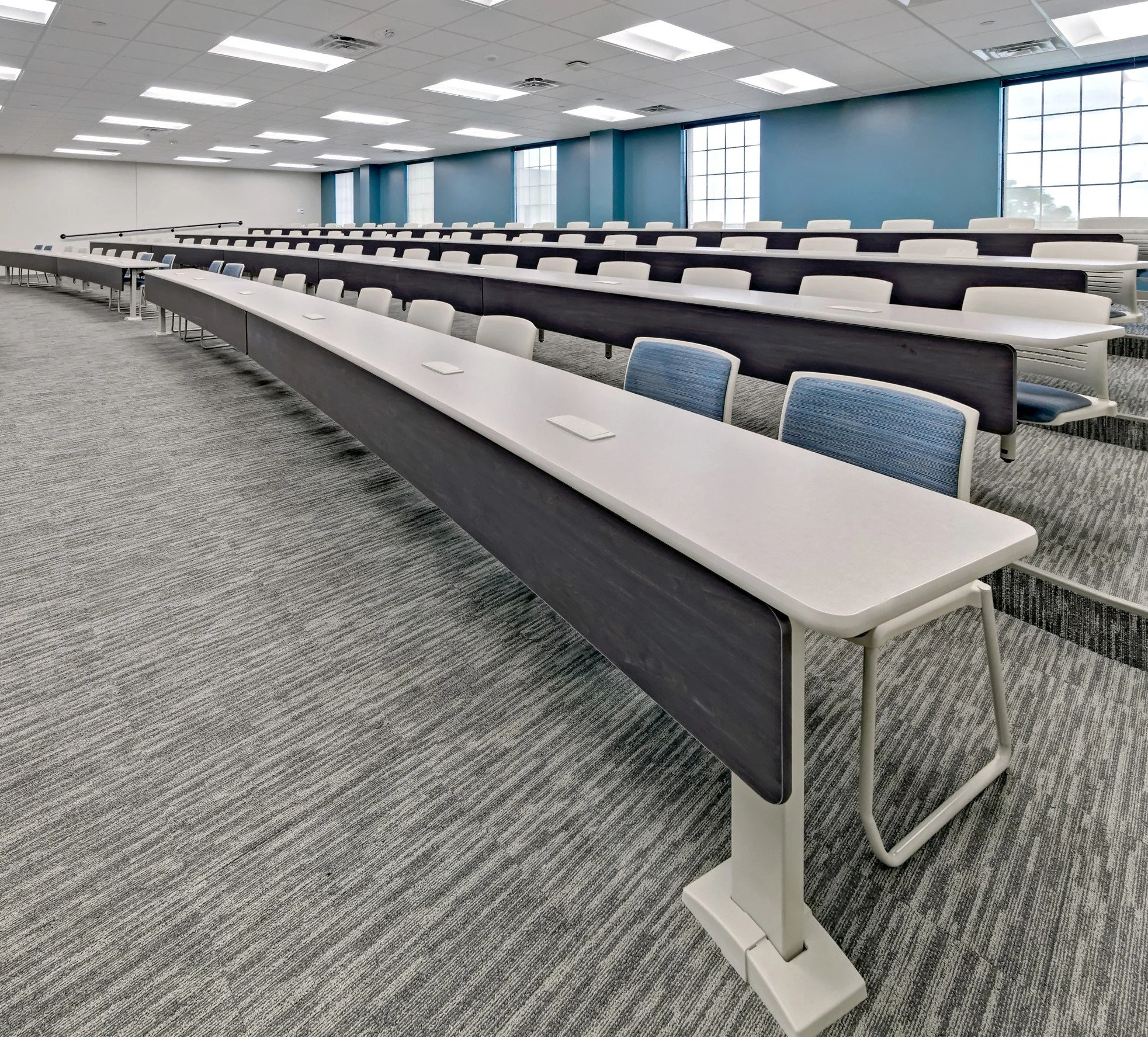 KI Seminar Fixed Table
