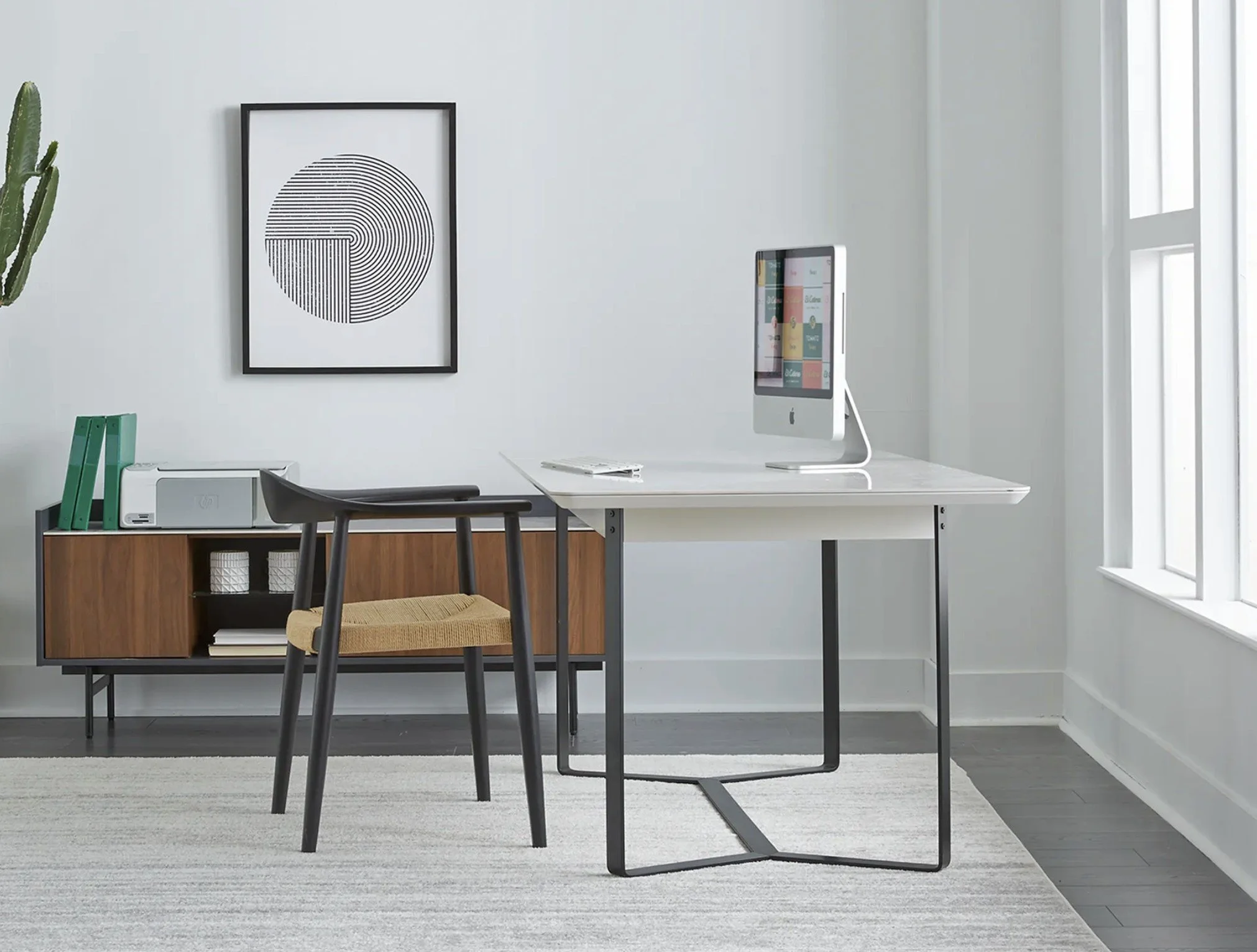 Etc. Seraphina Table
