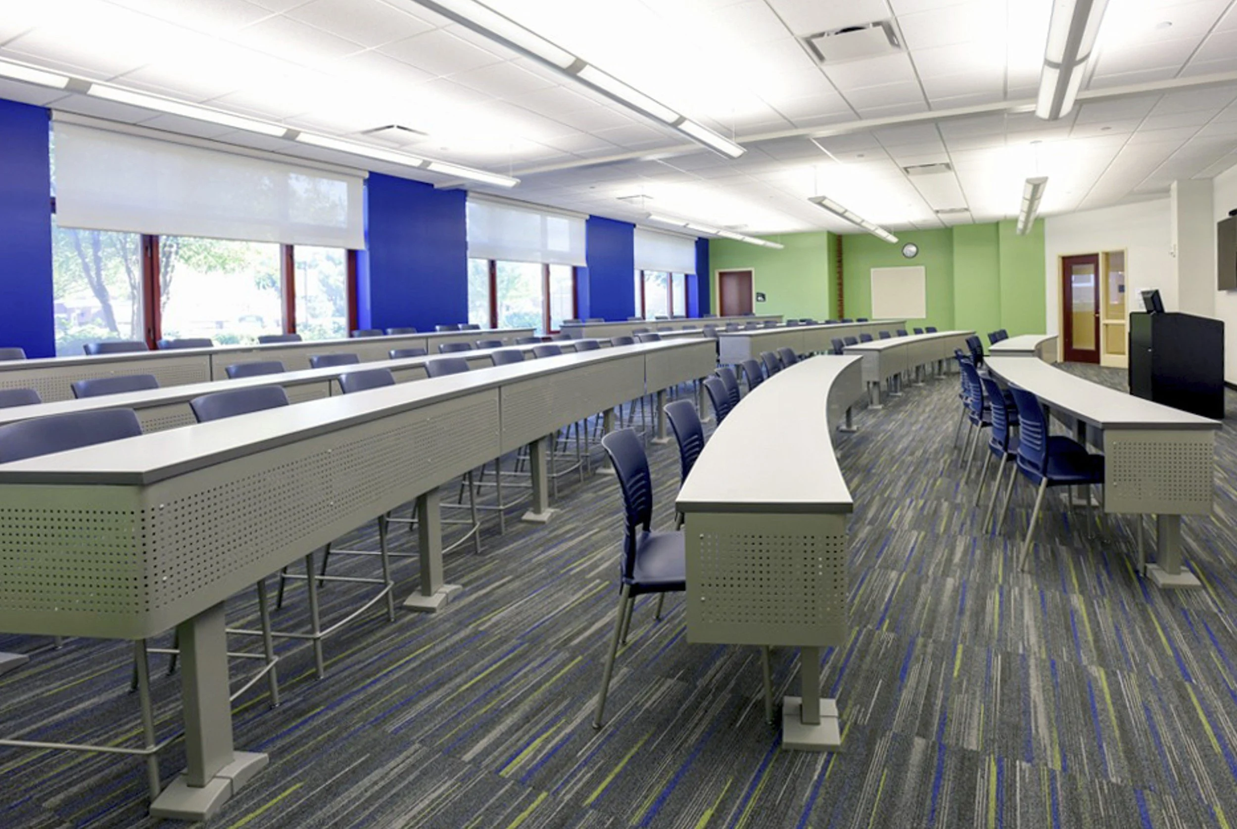 KI Seminar Fixed Table