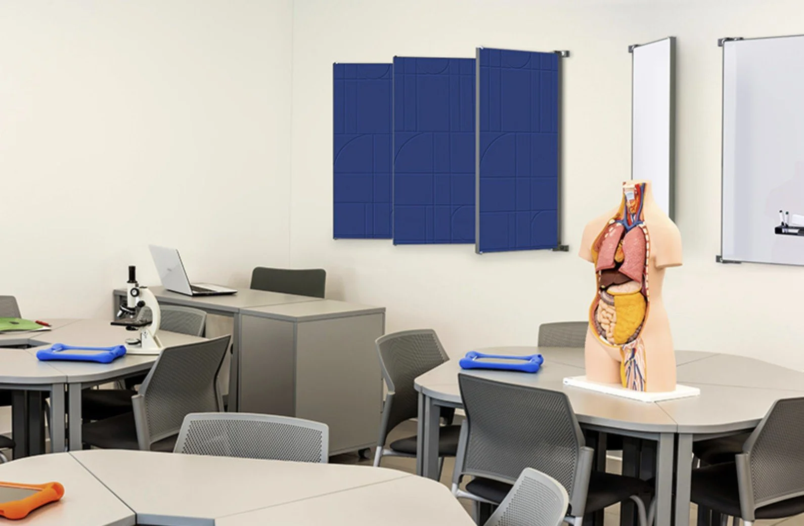 Clarus Flip Glassboard & Acoustic Panel