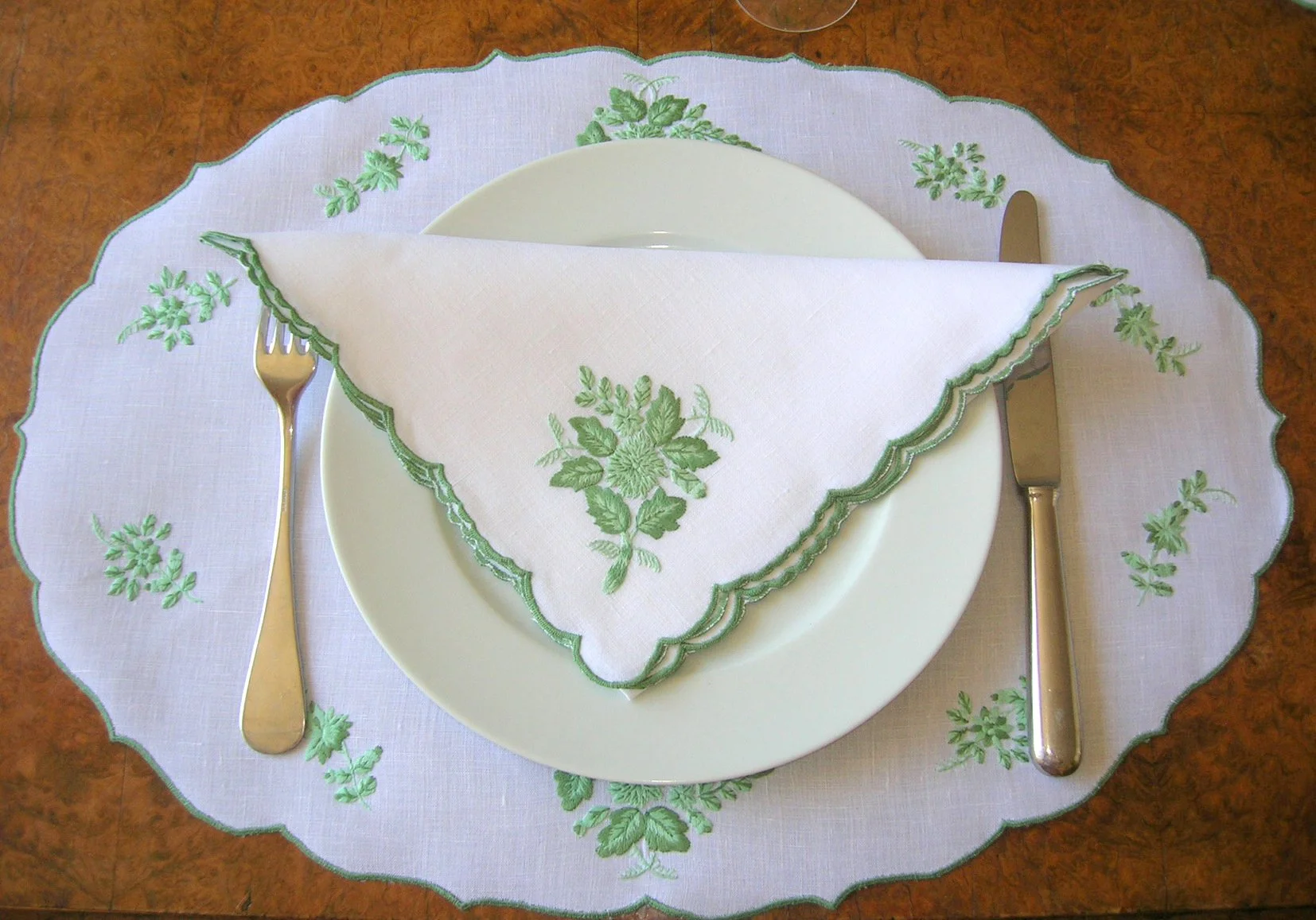 PM Herend Chinese Bouquet 3.jpg