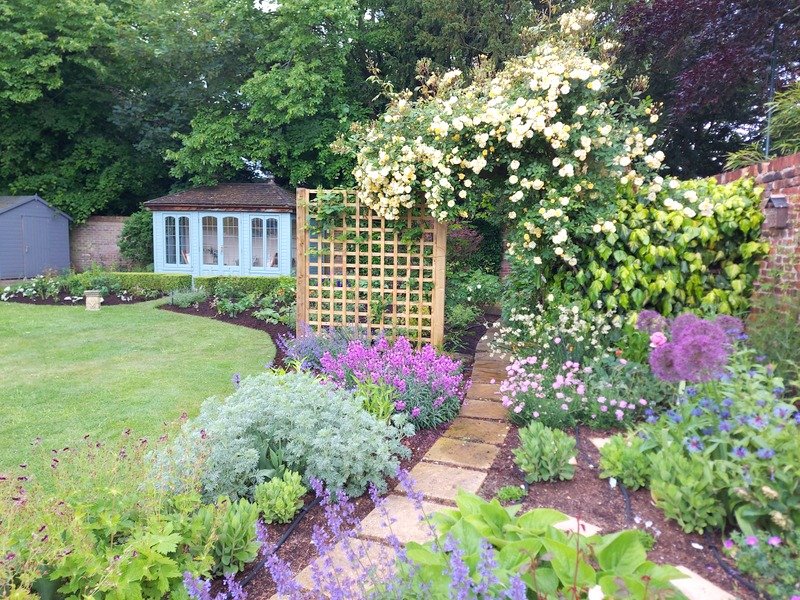 How I Designed and Created a Cottage Garden in Nottingham