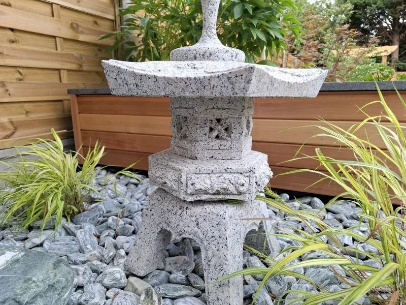 Japanese Inspired Garden - Leicester stone lanterns