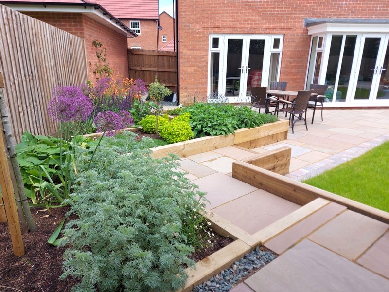 Family Entertaining Garden Design - Kibworth Beauchamp