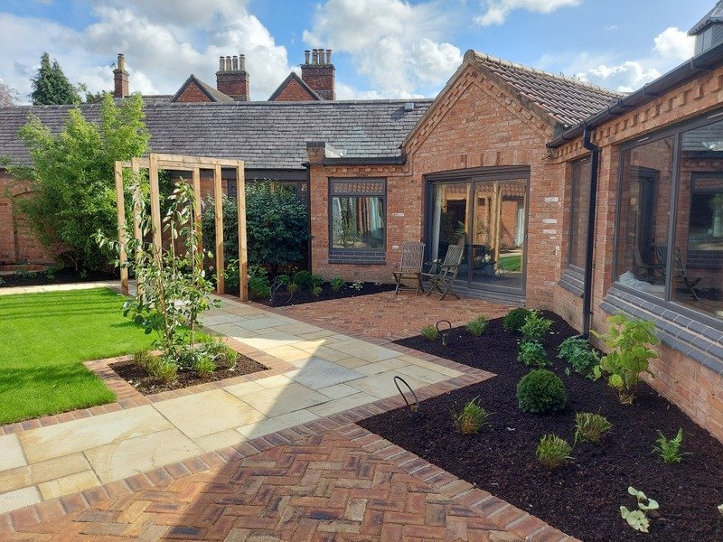 Courtyard Garden Design - Loughborough
