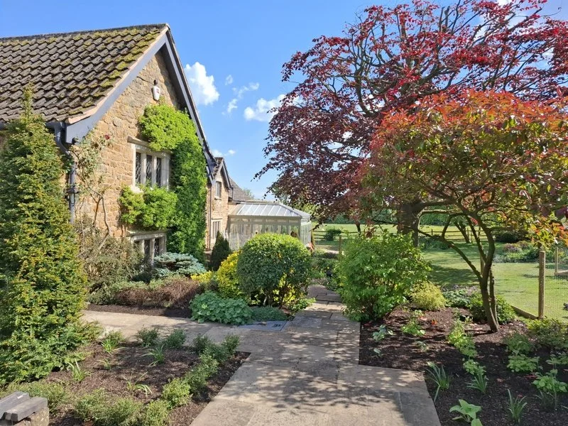 Country Garden and Planting Design - Somerby