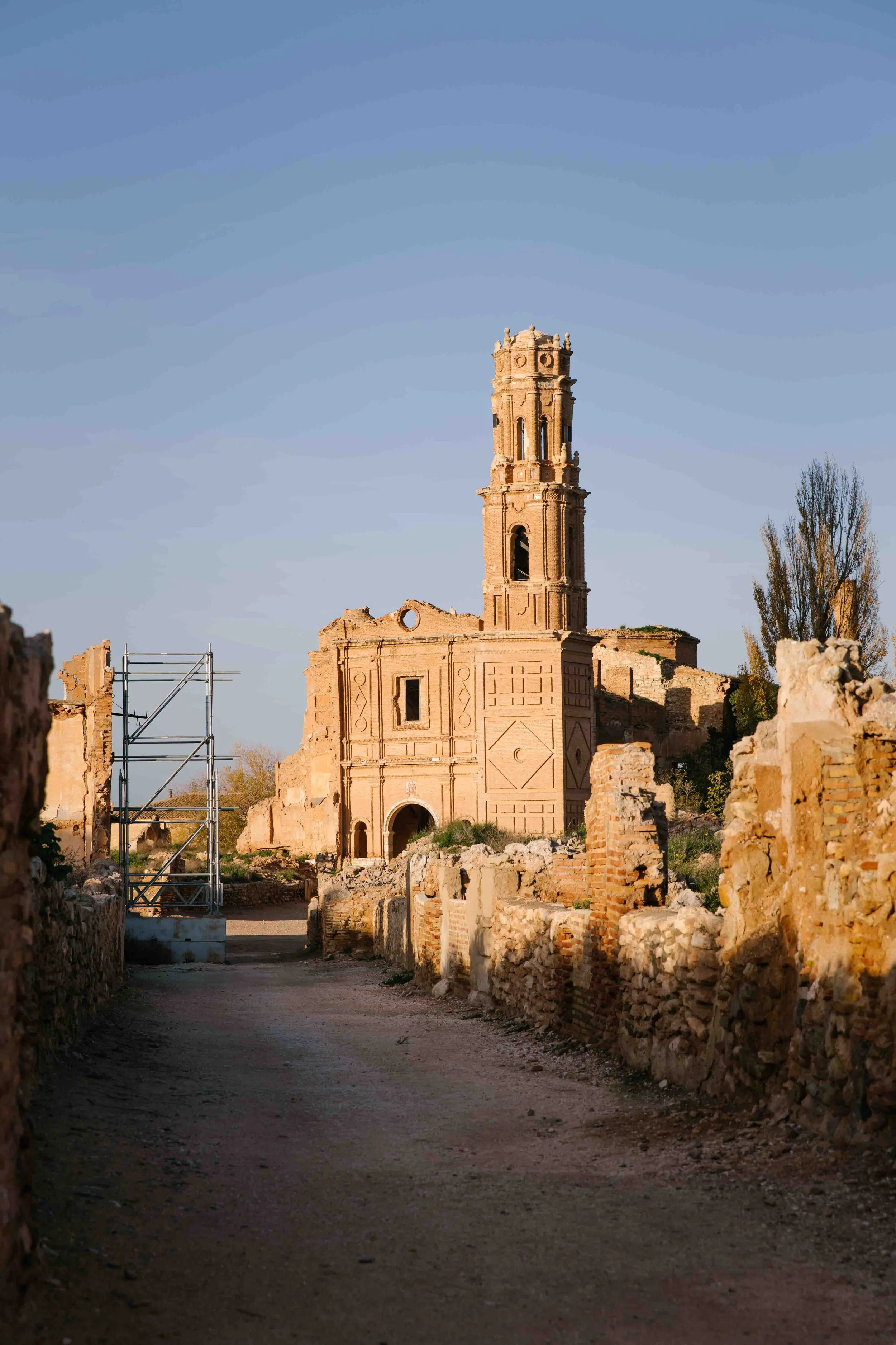 BELCHITE-DESTINA2TRAVEL-5.jpg