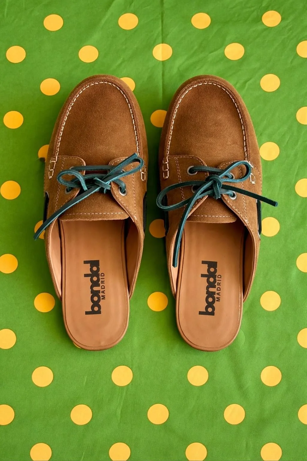 Re-stock disponible 28 Mayo-Barquillo Mule Suede Canela -PRE-SALE Available May 28th