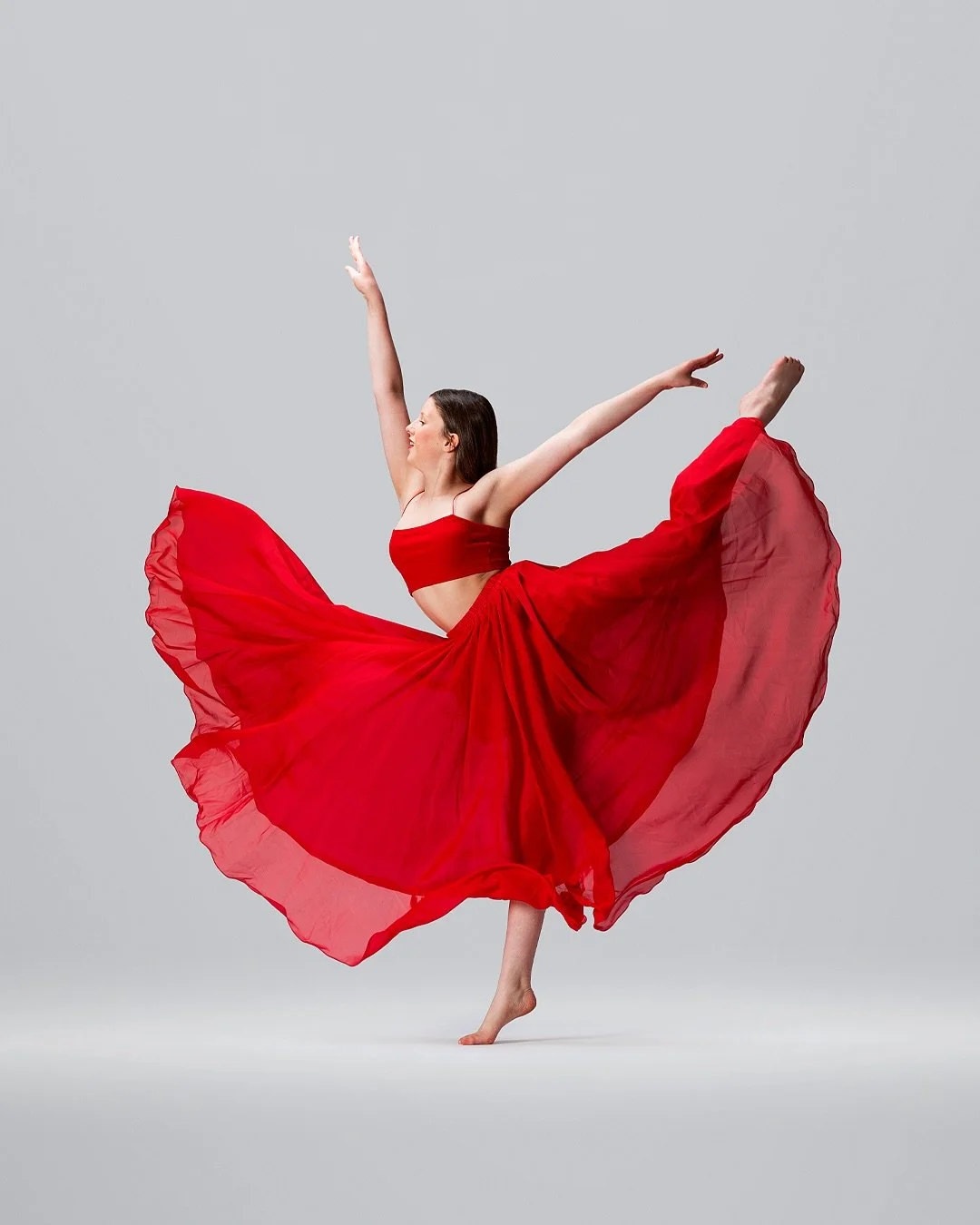 There&rsquo;s such a beautiful sense of motion in this set of Sofia in the red skirt.

#behindthescenes&nbsp;#studiophotography&nbsp;#dancephotography&nbsp;#balletphotography&nbsp;#ballerina&nbsp;#dancewearmodel&nbsp;#istddance&nbsp;#istdballet