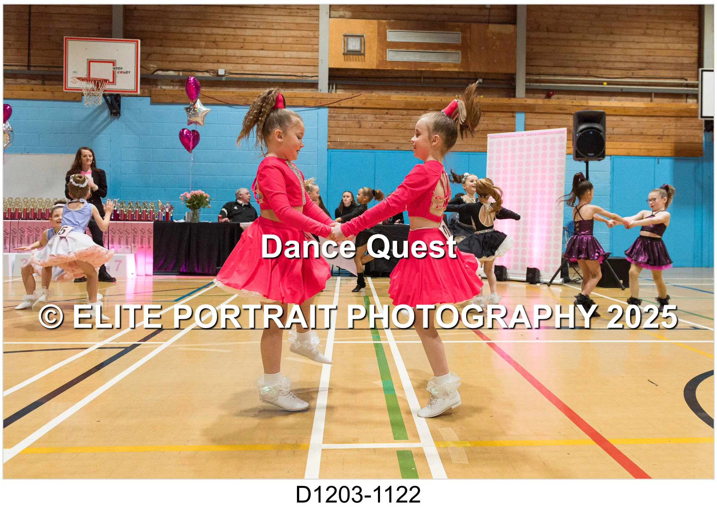 Set-D1203-0917.jpg