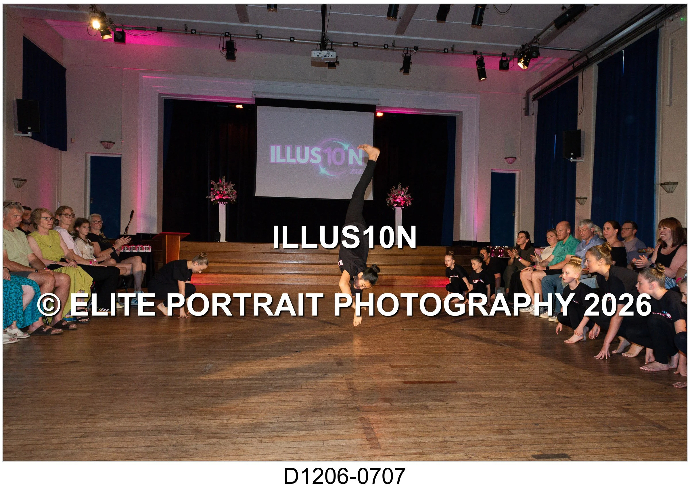 01-579.jpg