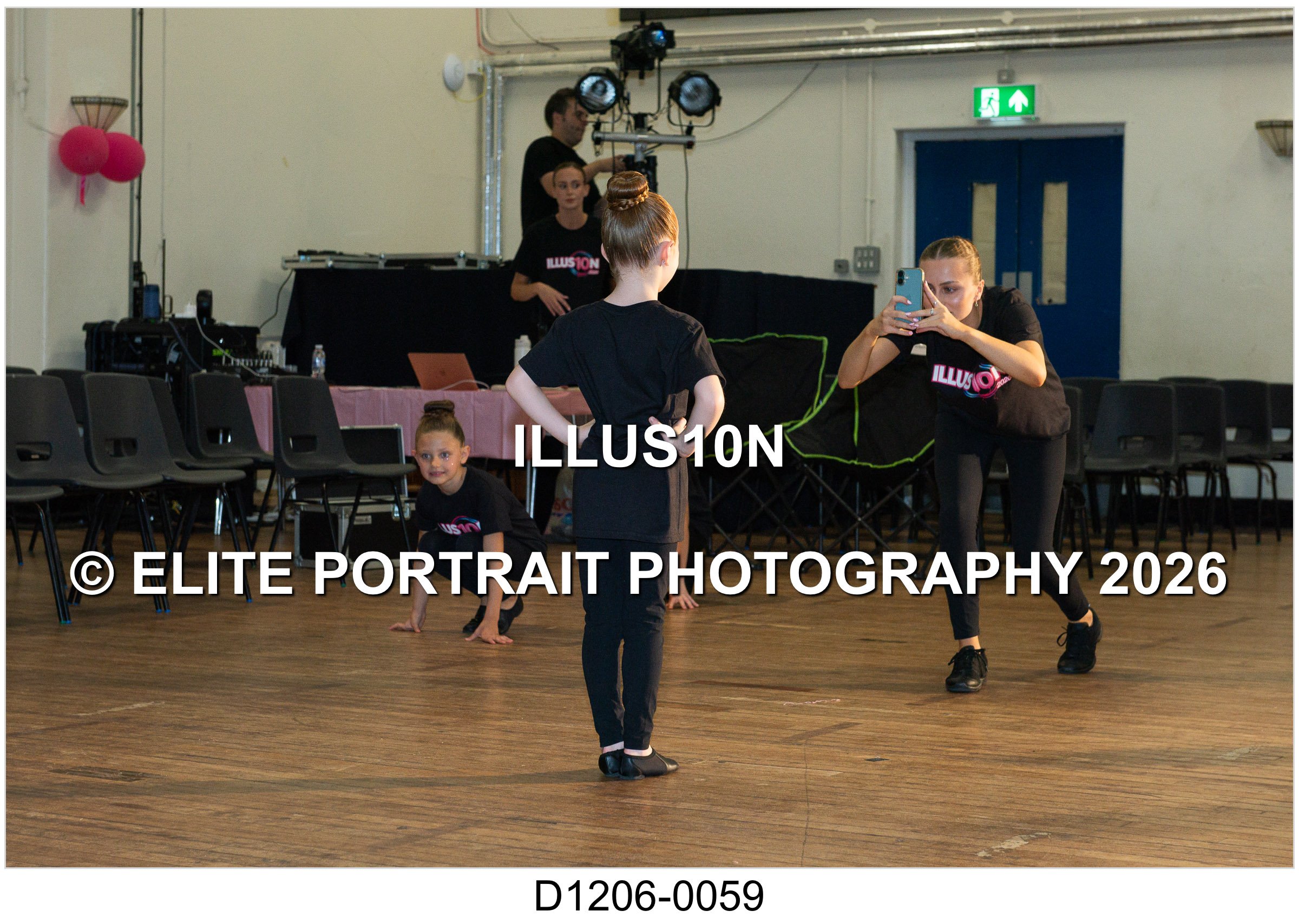 01-033.jpg