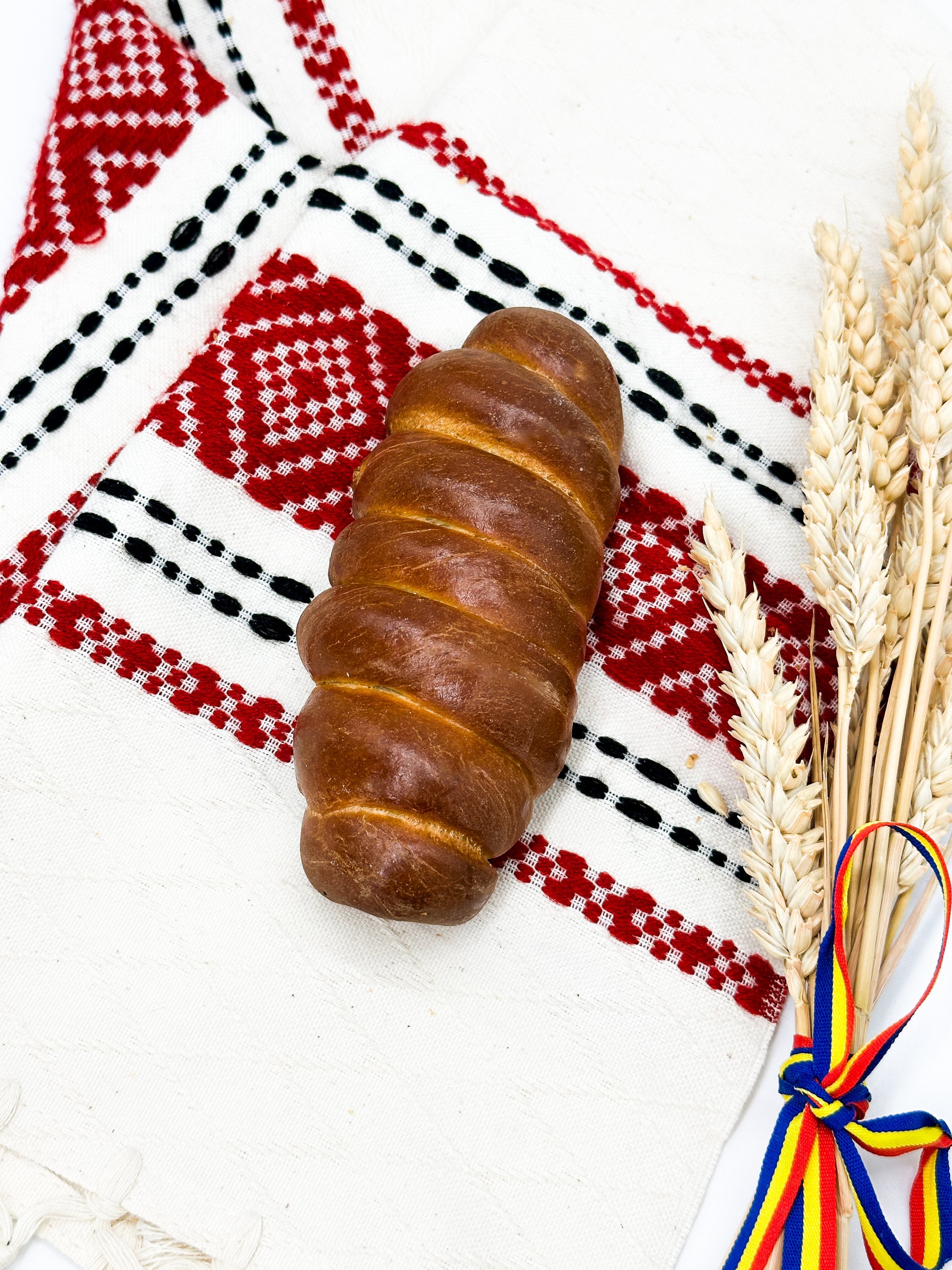 Smoked sausage roll
