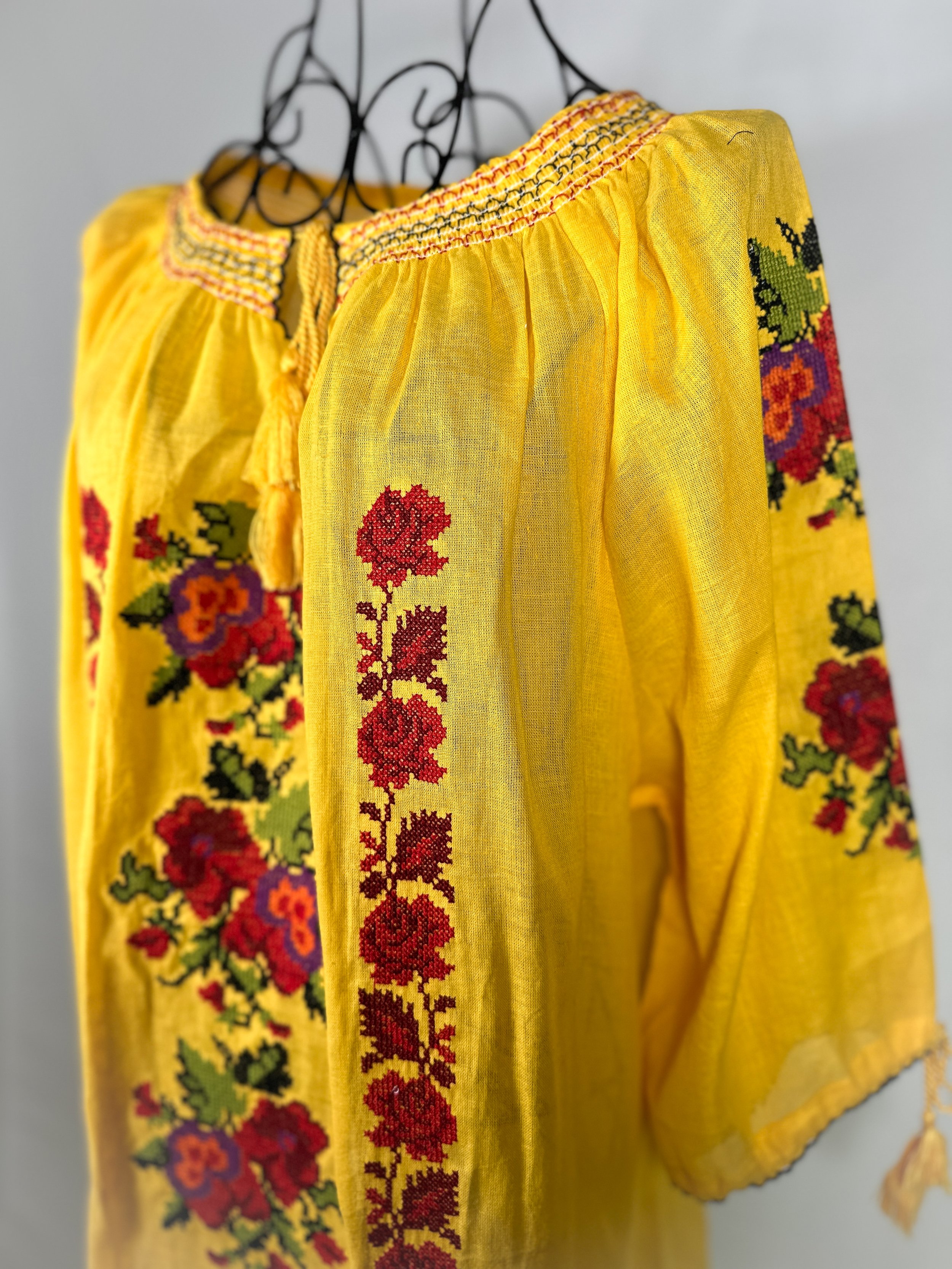 Traditional ladies blouse size 2XL