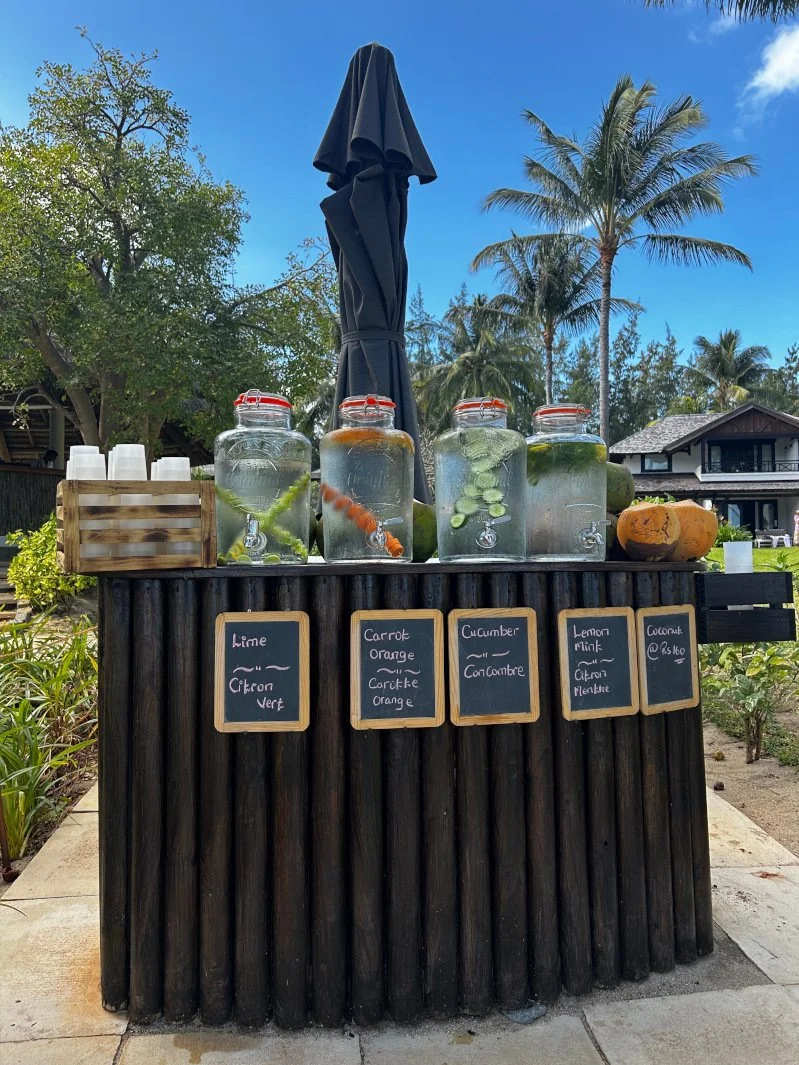 LuxLMWaterBar.jpeg