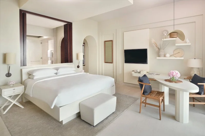 King Bed Family Lagoon Beach - Bedroom2.JPG