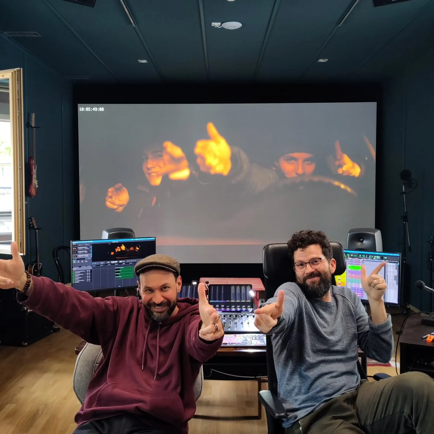 Dr Hung, 2026

F&uuml;r den @zhdk.film Abschlussfilm von Simon Wiesmann haben wir die gesamte Audio-Postproduktion gestaltet.

Die Mischung erfolgte in Dolby Atmos, mit 5.1 und Stereo Re-Renders als Deliverables.

@seanwirz

#audiopostproduction #rer