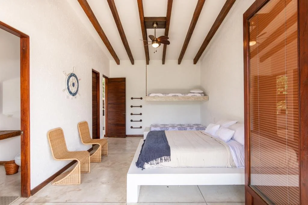 La Comuna Shared Suite