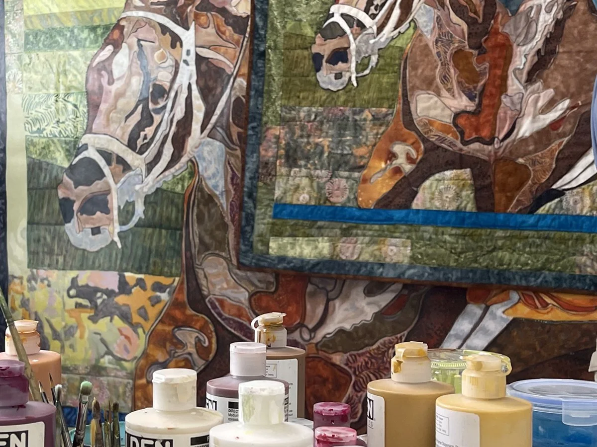 CVBXelaQuiltAndMuralAndPaintCloseUp.jpg