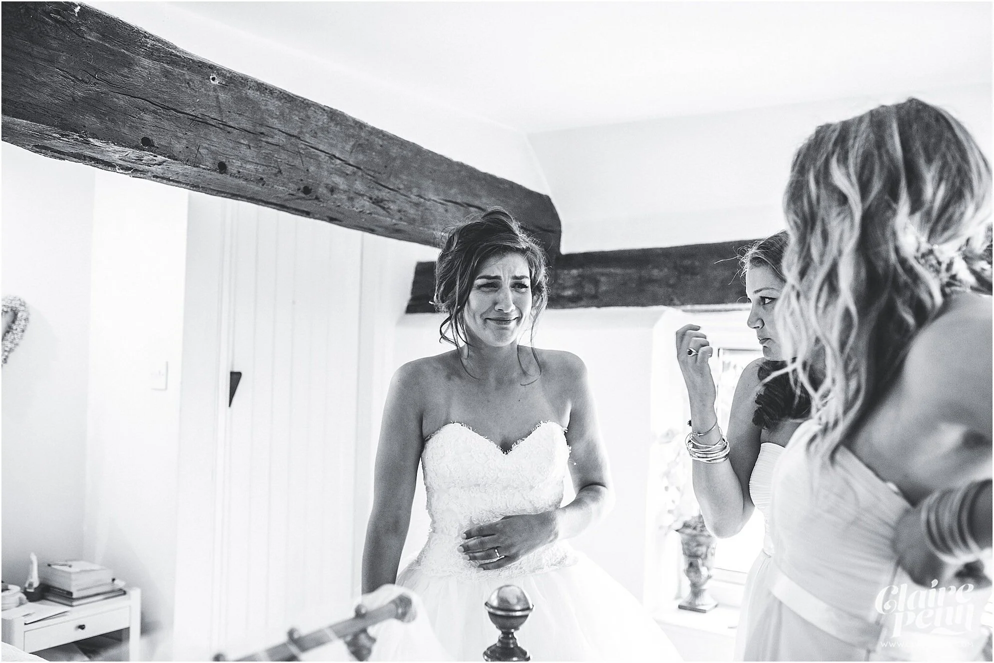 Tipi+festival+wedding+High+Billinghurst+Farm+Surrey_0015.jpg