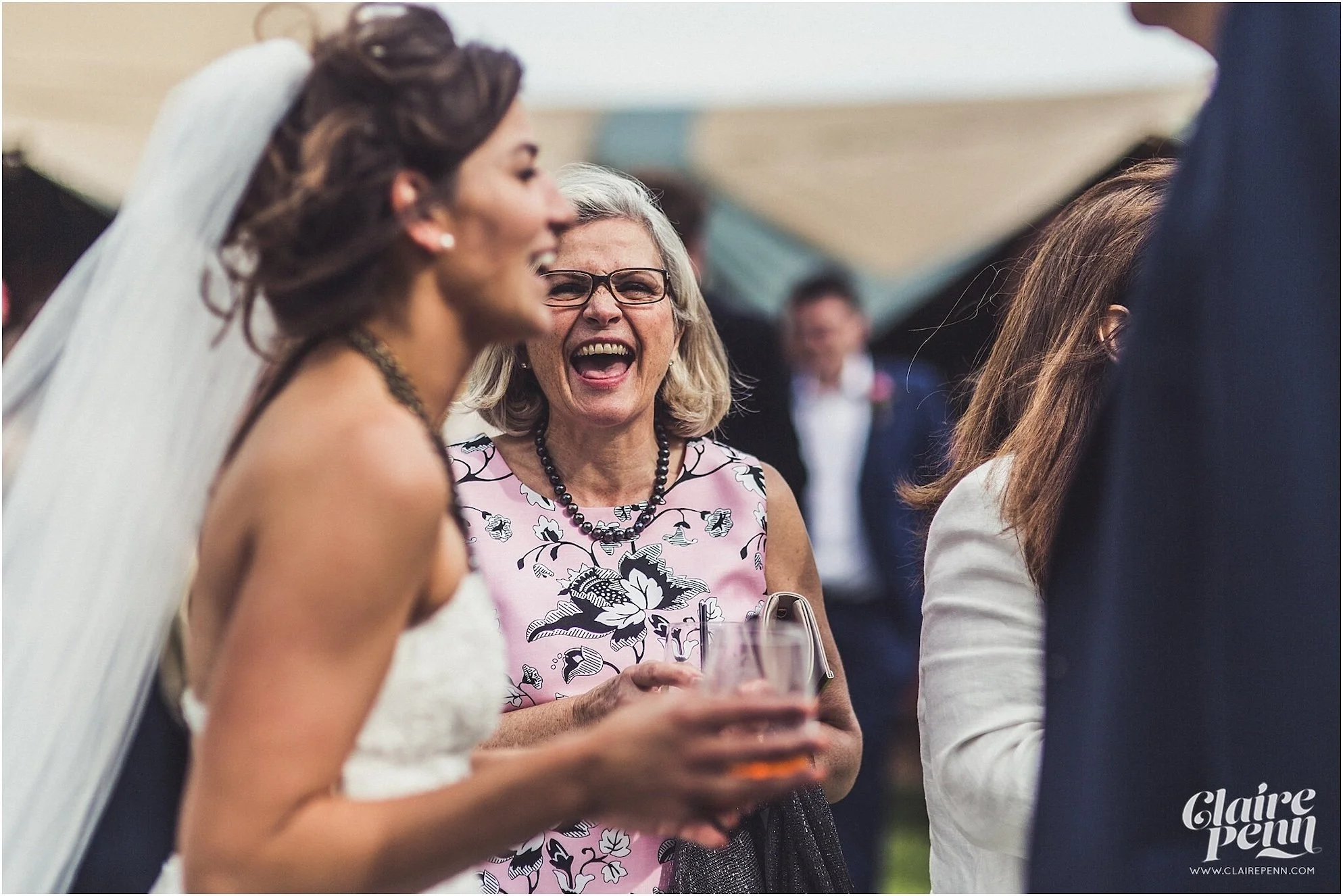 Tipi+festival+wedding+High+Billinghurst+Farm+Surrey_0043.jpg