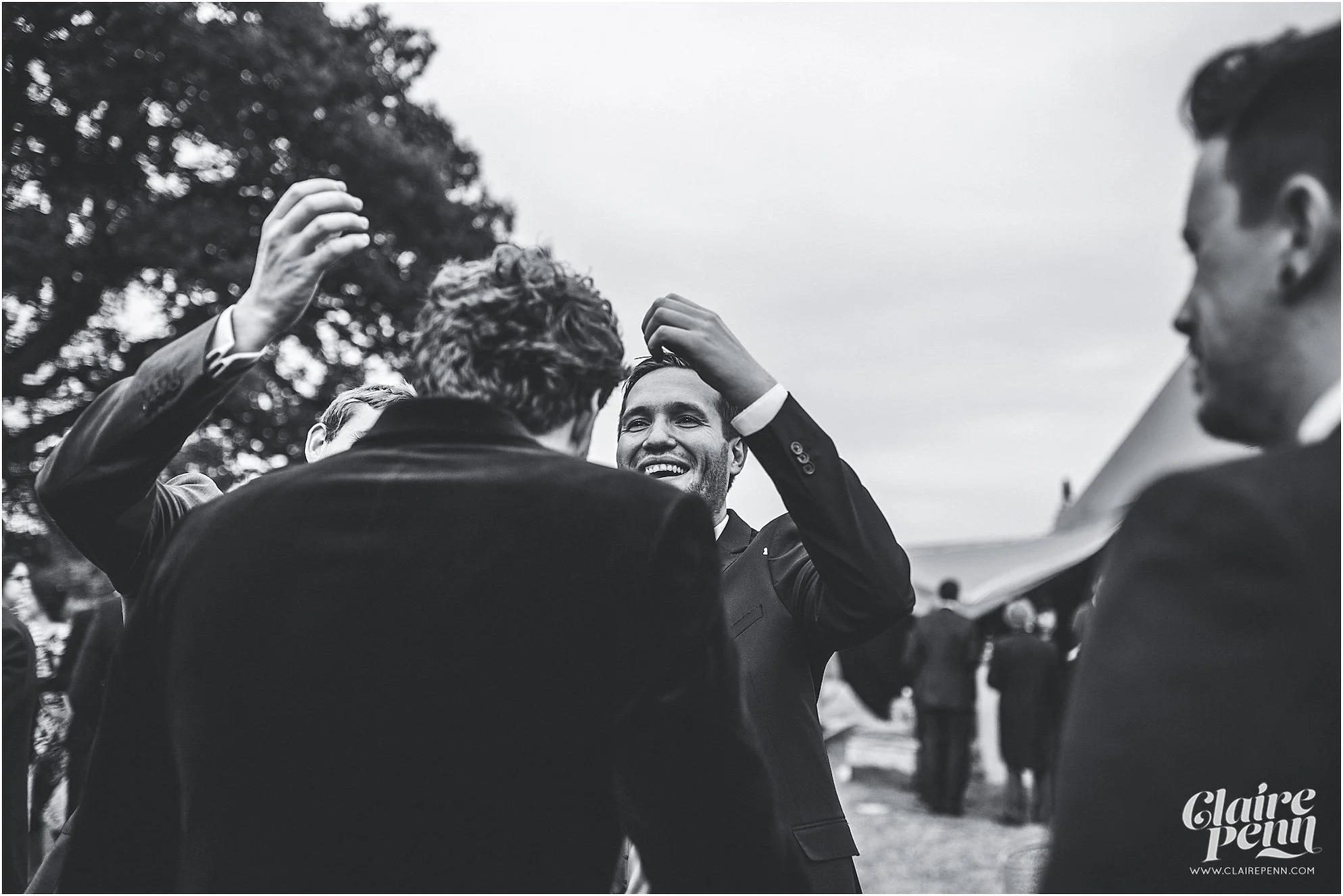 Tipi+festival+wedding+High+Billinghurst+Farm+Surrey_0049.jpg
