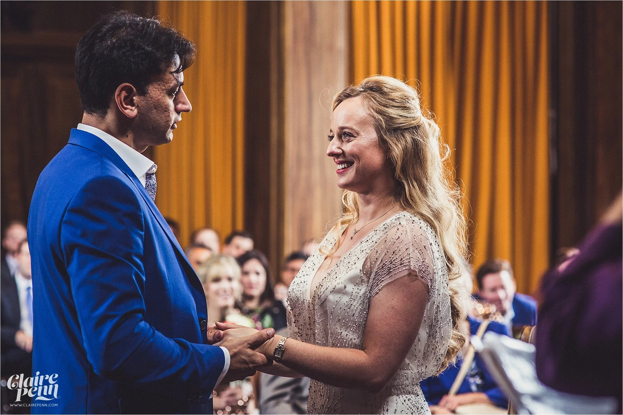 Stoke+Newington+town+hall+The+Fable+Bar+wedding+London_0033.jpg