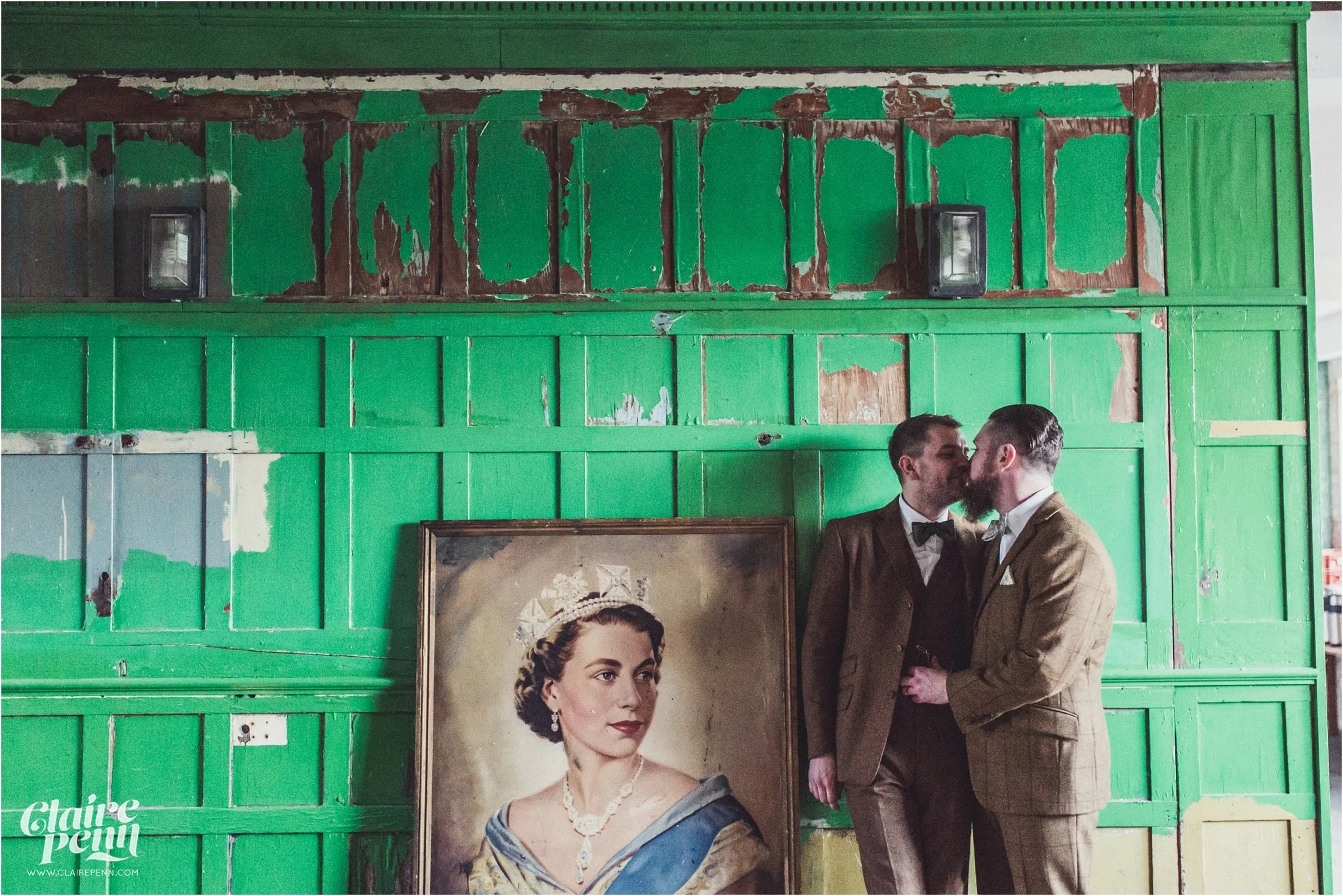 Same+sex+wedding+Asylum+London+One+Friendly+Place_0068.jpg