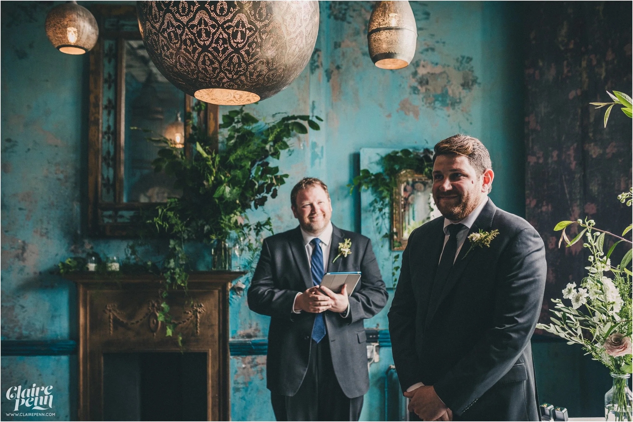 Paradise+by+way+of+Kensall+Green+London+pub+intimate+wedding_0018.jpg