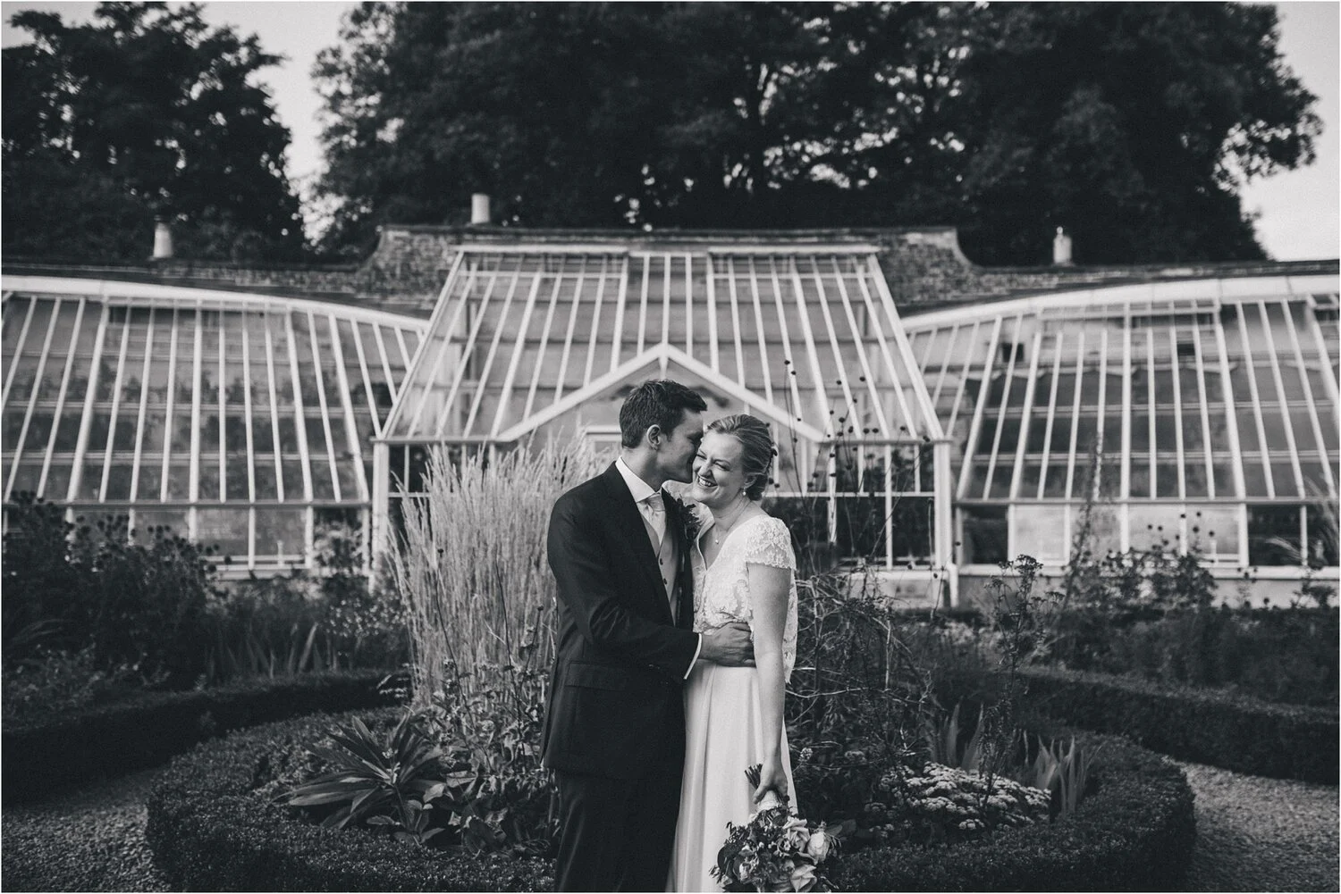 A city chic wedding at Fulham Palace - Katie and Simon | London wedding photographer
