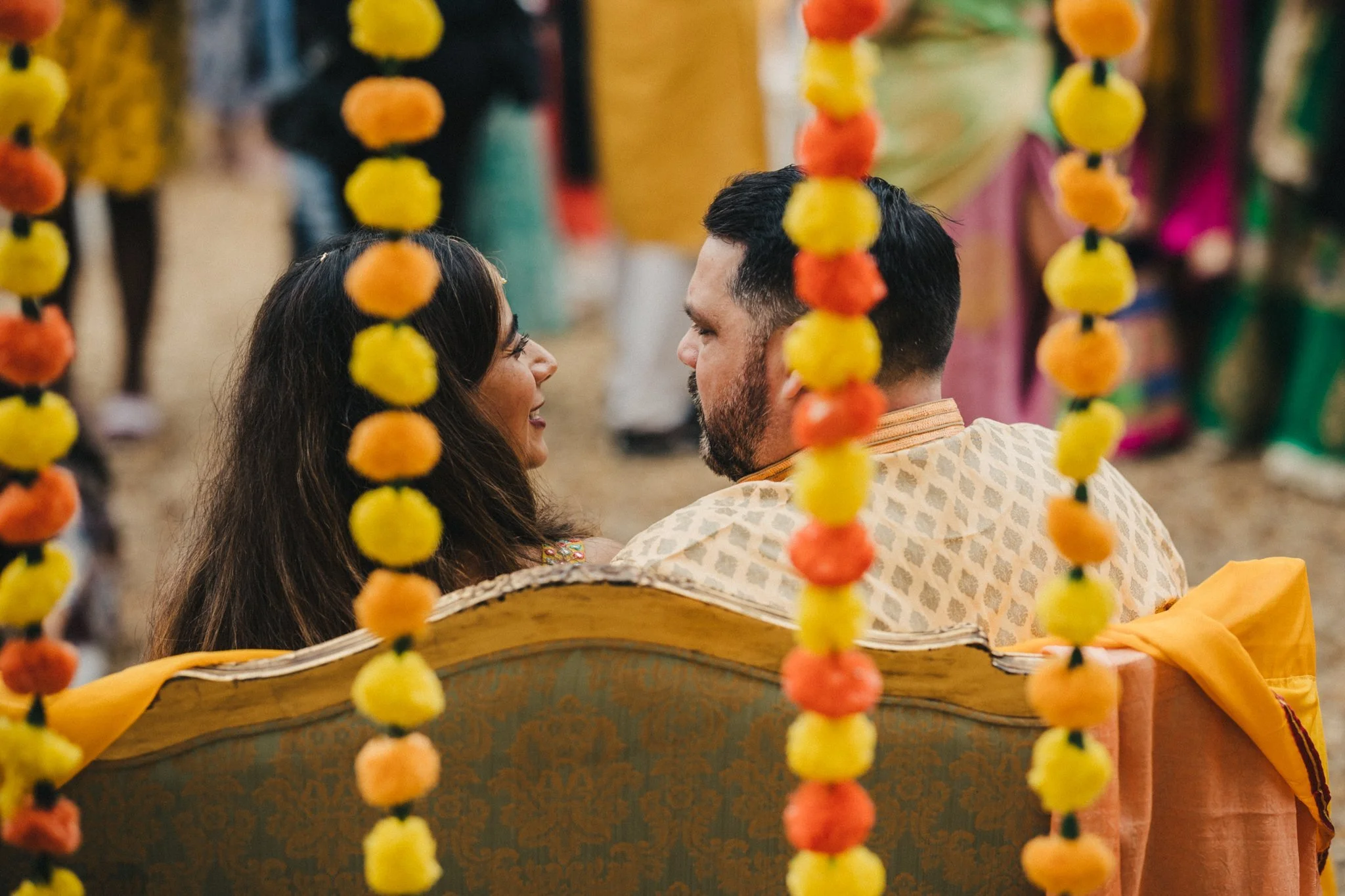 Sonam+&+David+pithi+ceremony+Manoir+de+Longeveau+France-010.jpg