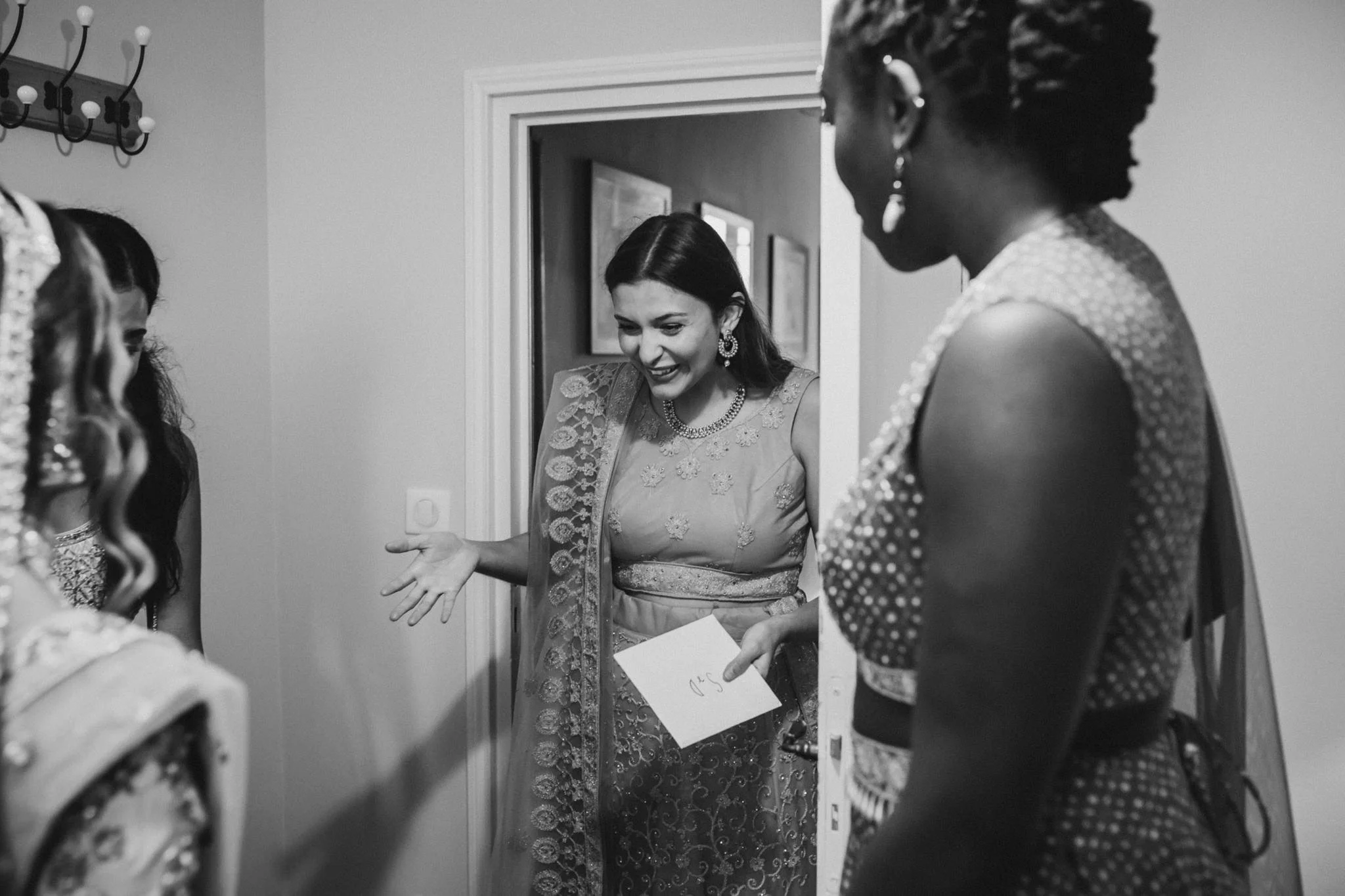 Sonam+&+David+Hindu+ceremony+Manoir+de+Longeveau+France-025.jpg