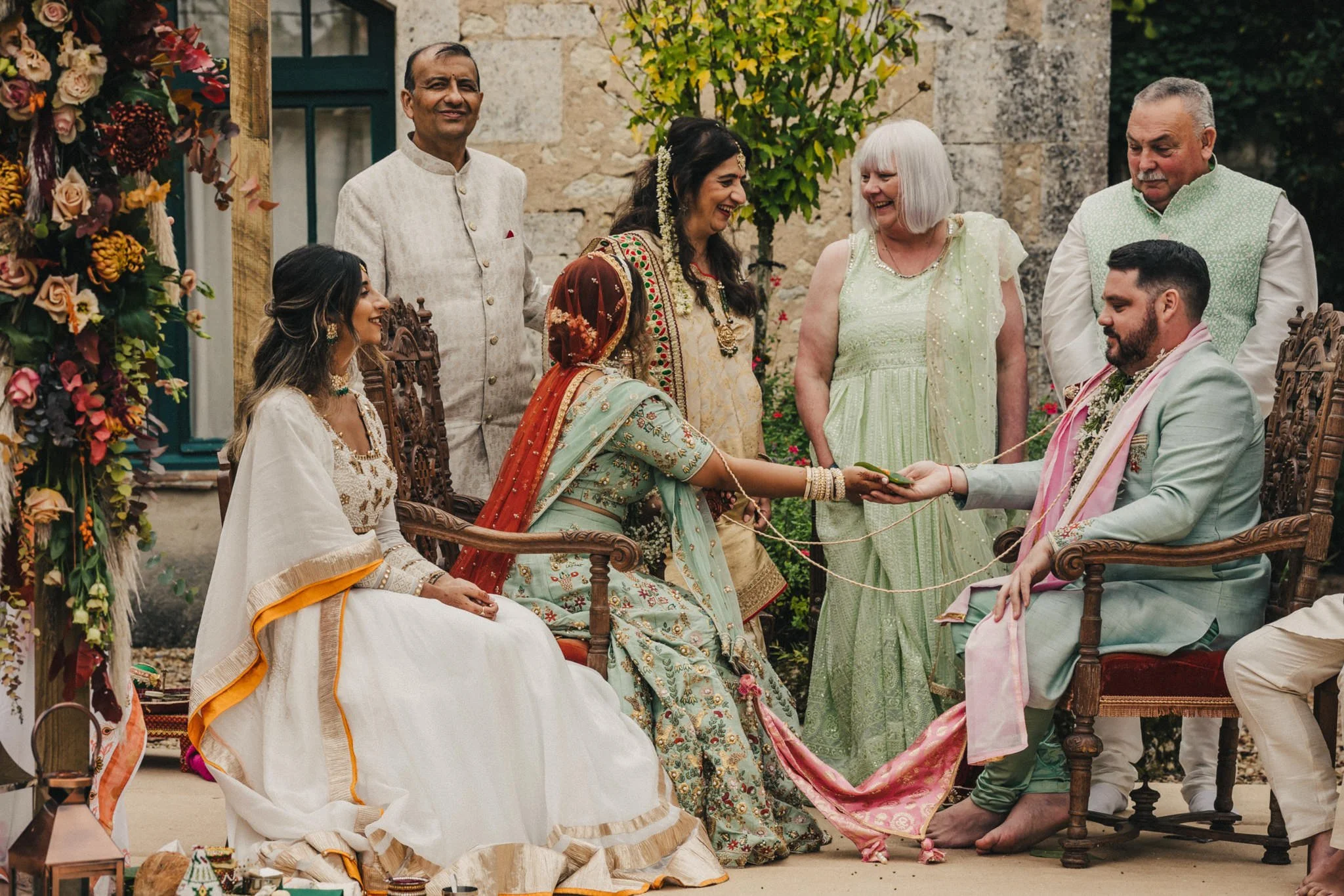 Sonam+&+David+Hindu+ceremony+Manoir+de+Longeveau+France-038.jpg