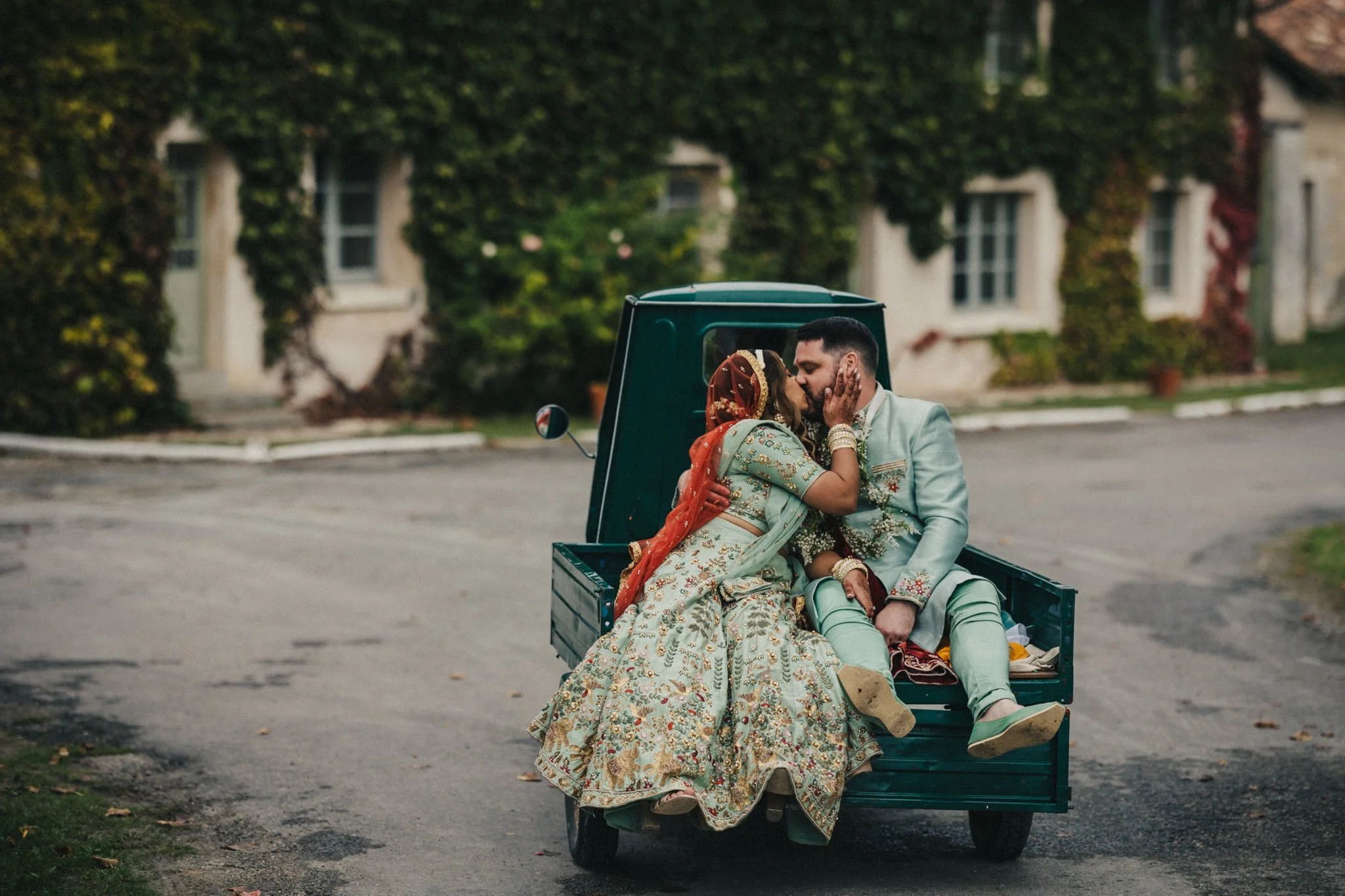 Sonam+&+David+Hindu+ceremony+Manoir+de+Longeveau+France-056.jpg