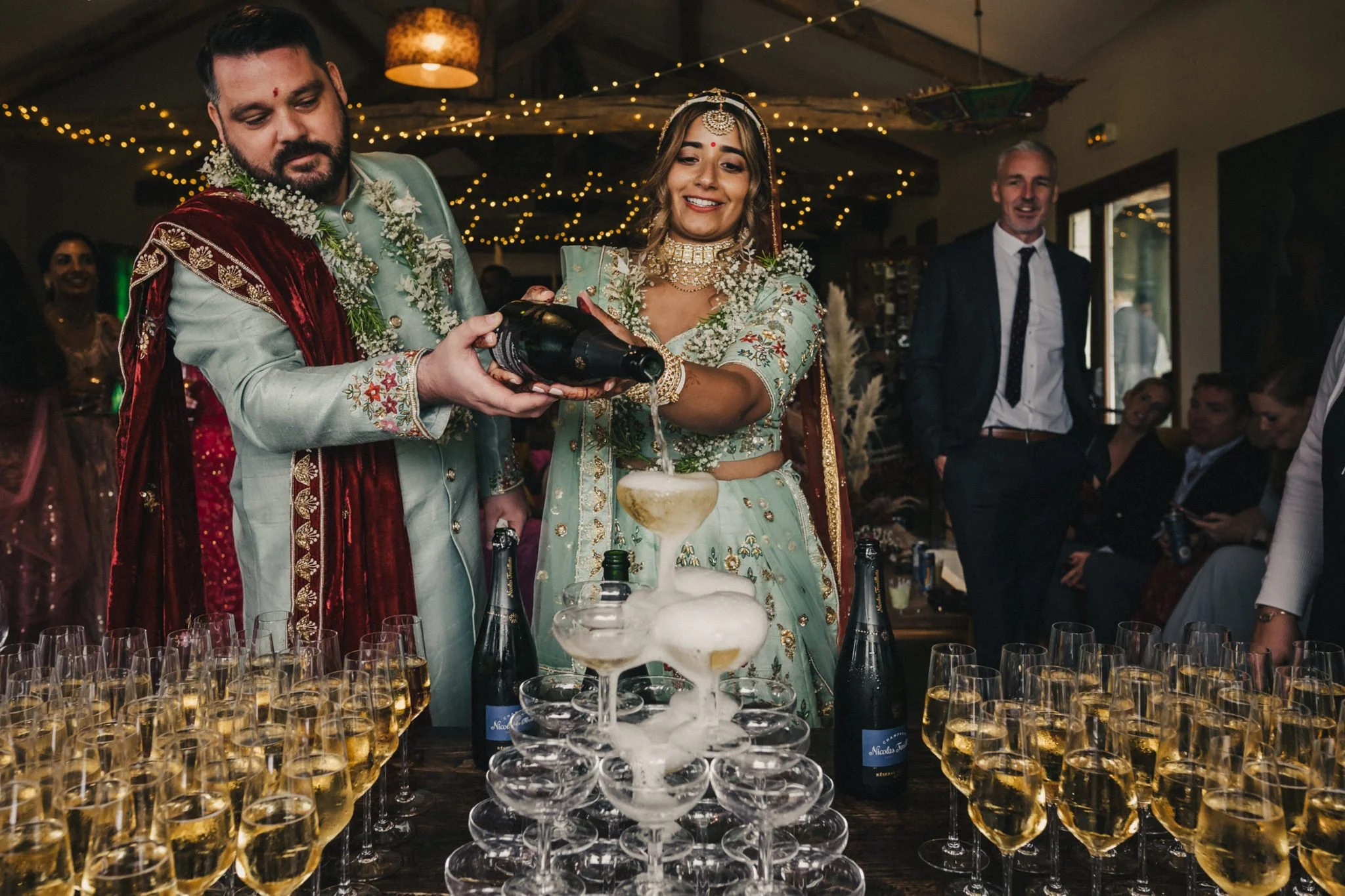 Sonam+&+David+Hindu+ceremony+Manoir+de+Longeveau+France-058.jpg