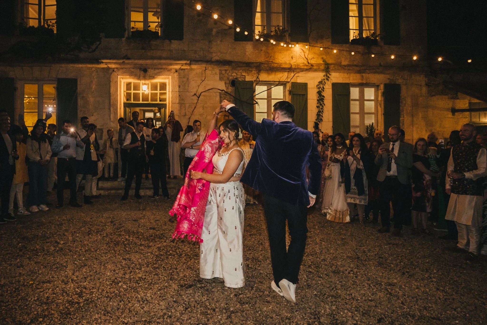 Sonam+&+David+Hindu+ceremony+Manoir+de+Longeveau+France-087.jpg