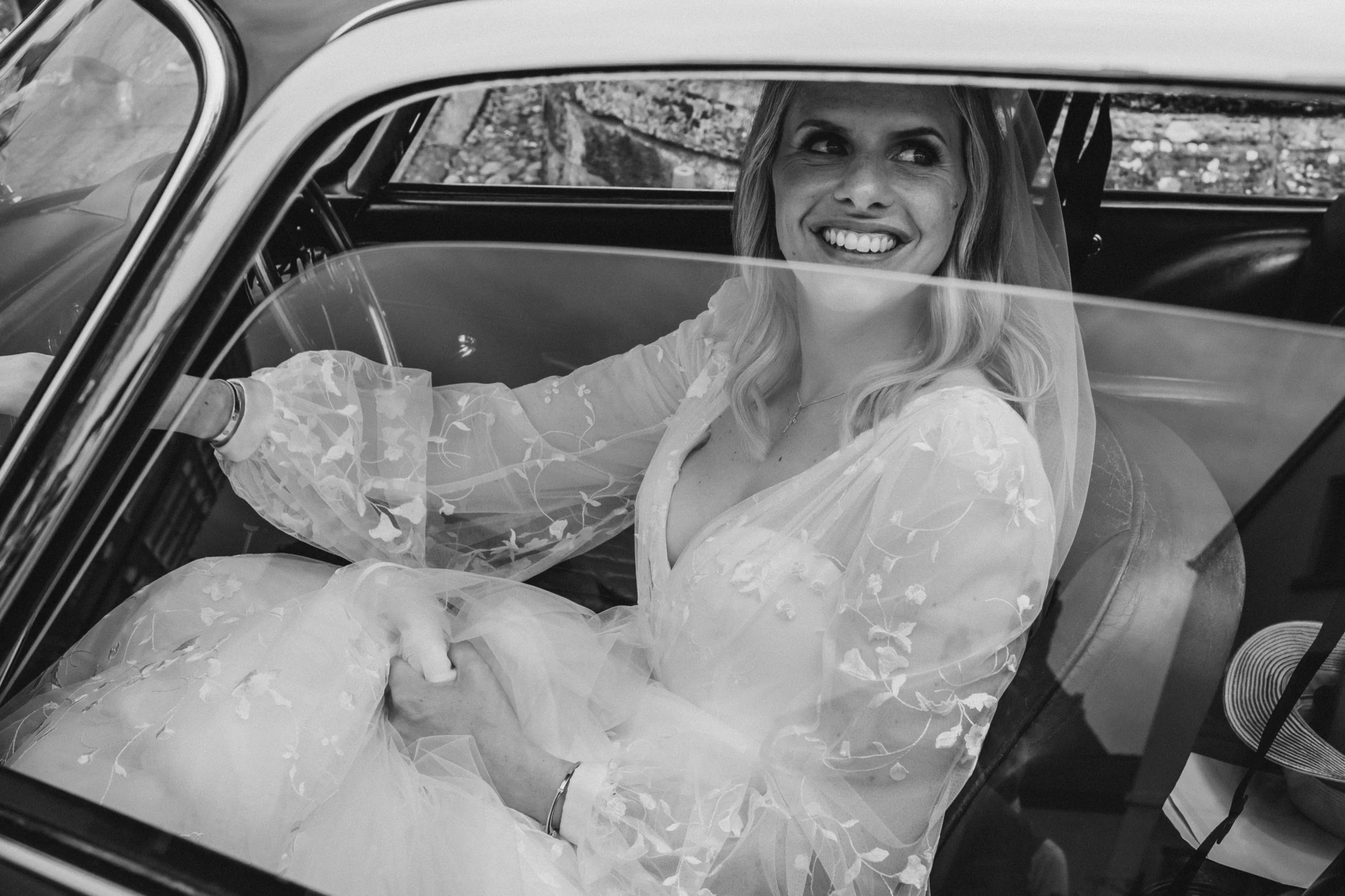 Sarah+&+Alex+previews+(Claire+Penn+Photography)-016.jpg