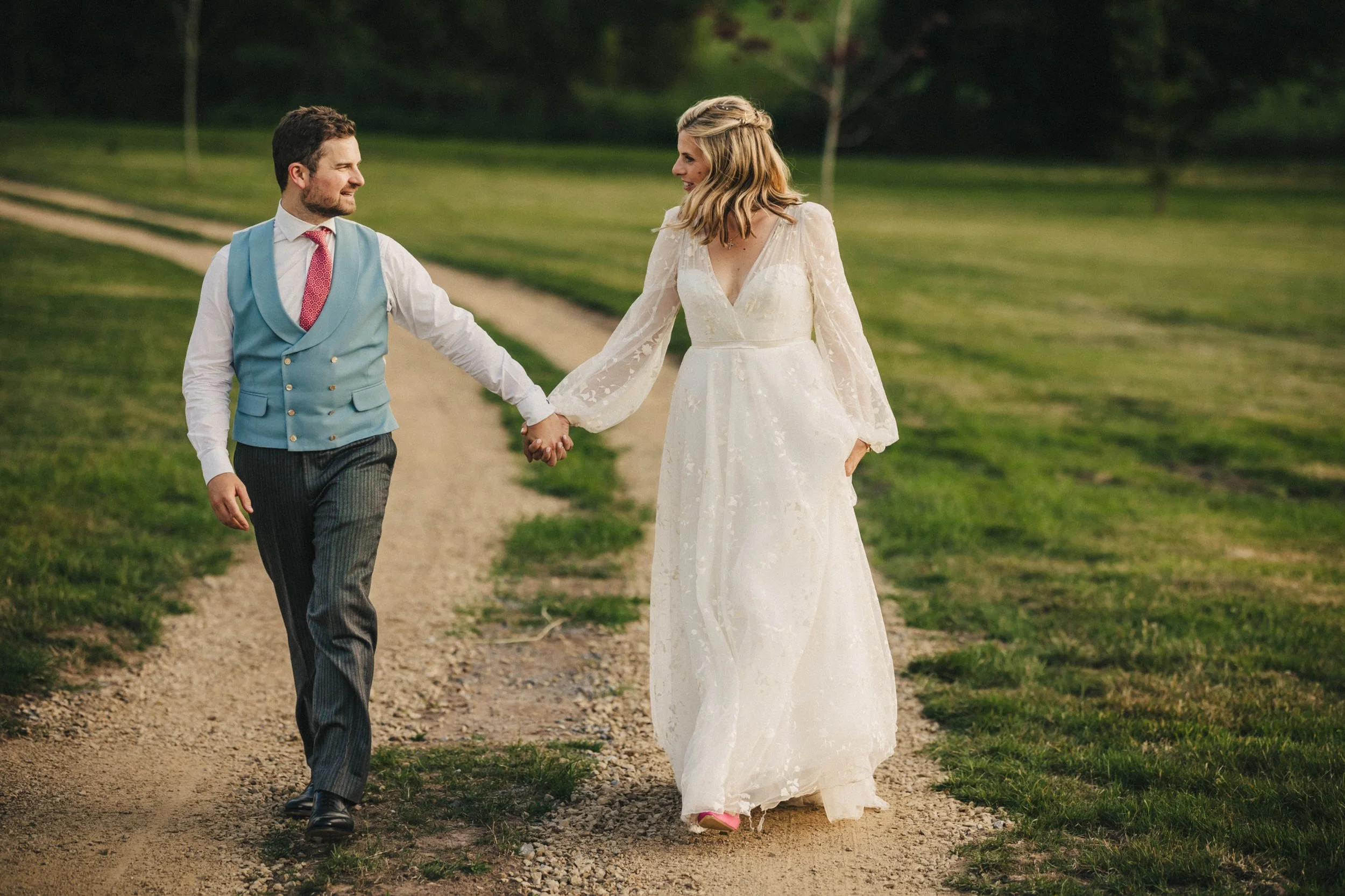 Sarah+&+Alex+previews+(Claire+Penn+Photography)-058.jpg