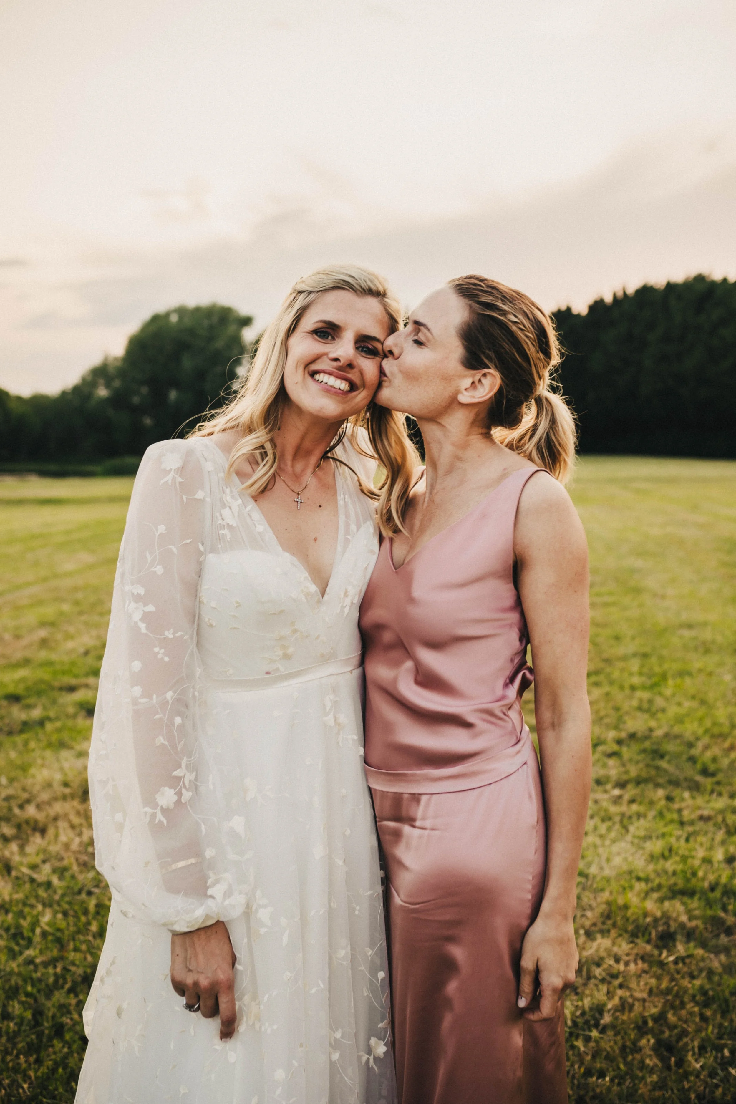 Sarah+&+Alex+previews+(Claire+Penn+Photography)-079.jpg