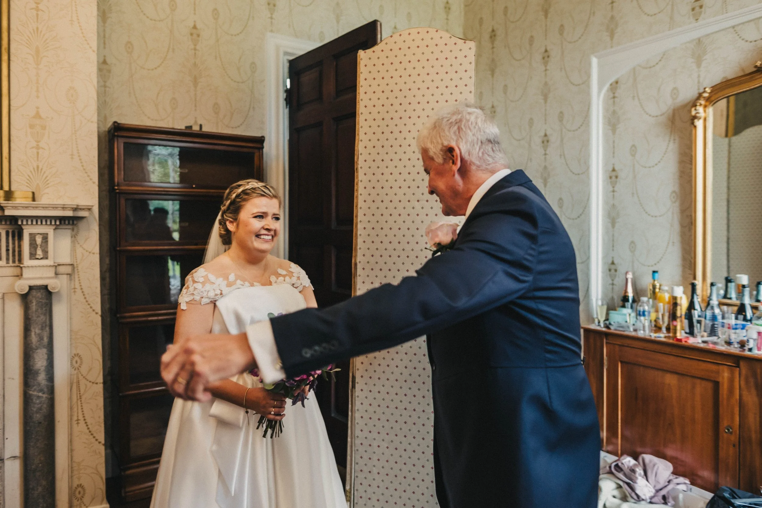Ellie+&+Michael+previews+(Claire+Penn+Photography)-025.jpg