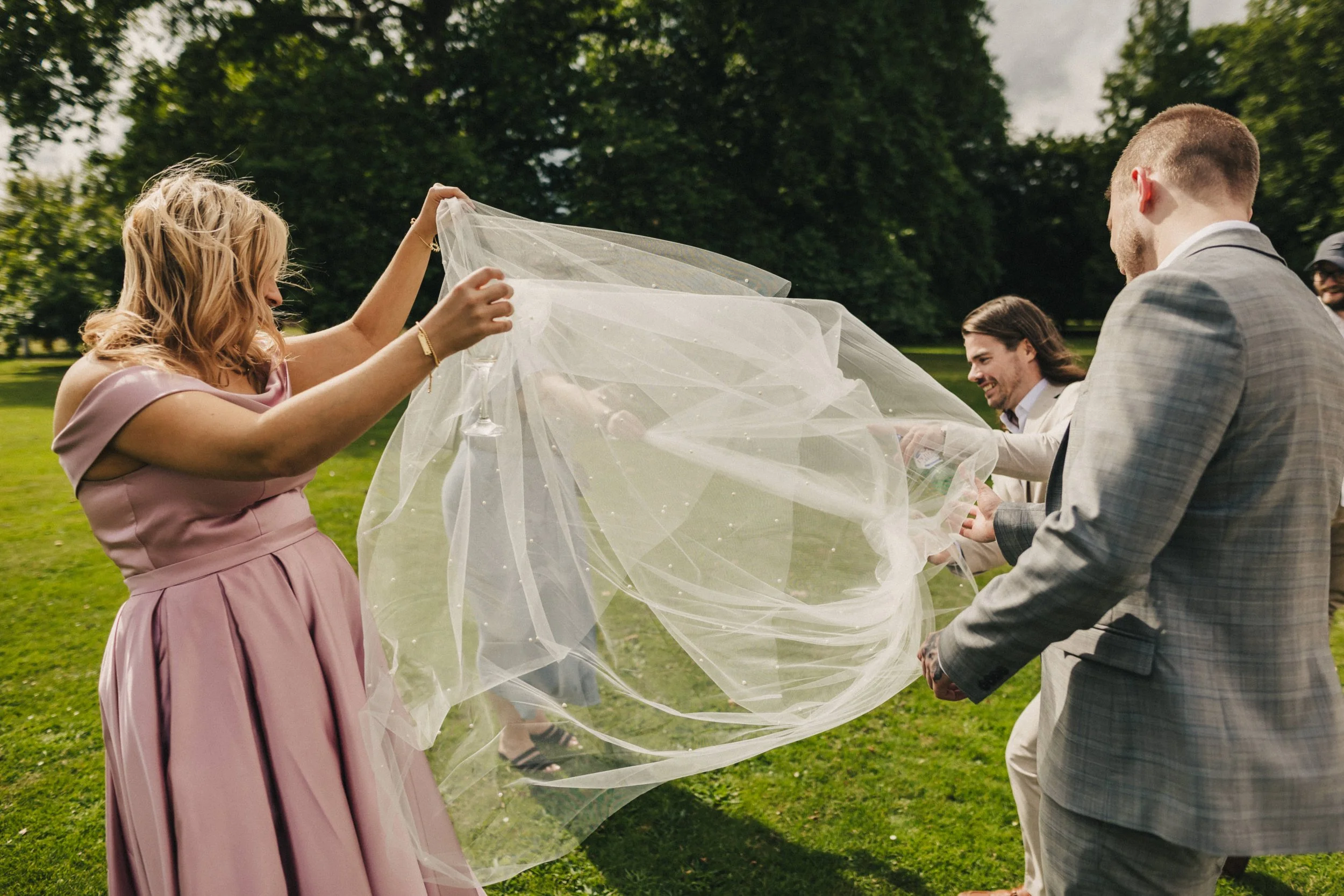 Ellie+&+Michael+previews+(Claire+Penn+Photography)-046.jpg