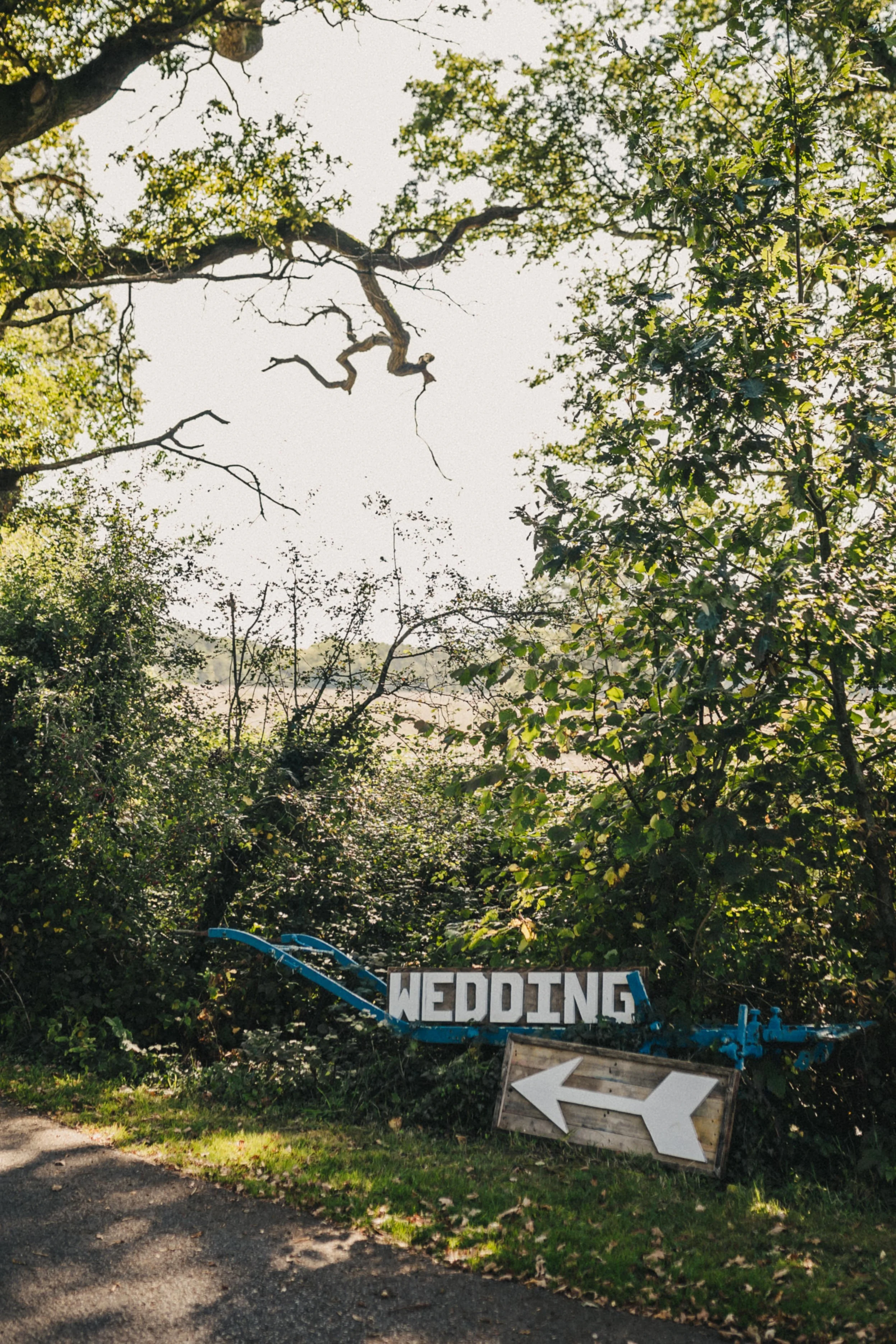 High+Billinghurst+Farm+wedding-001.jpg