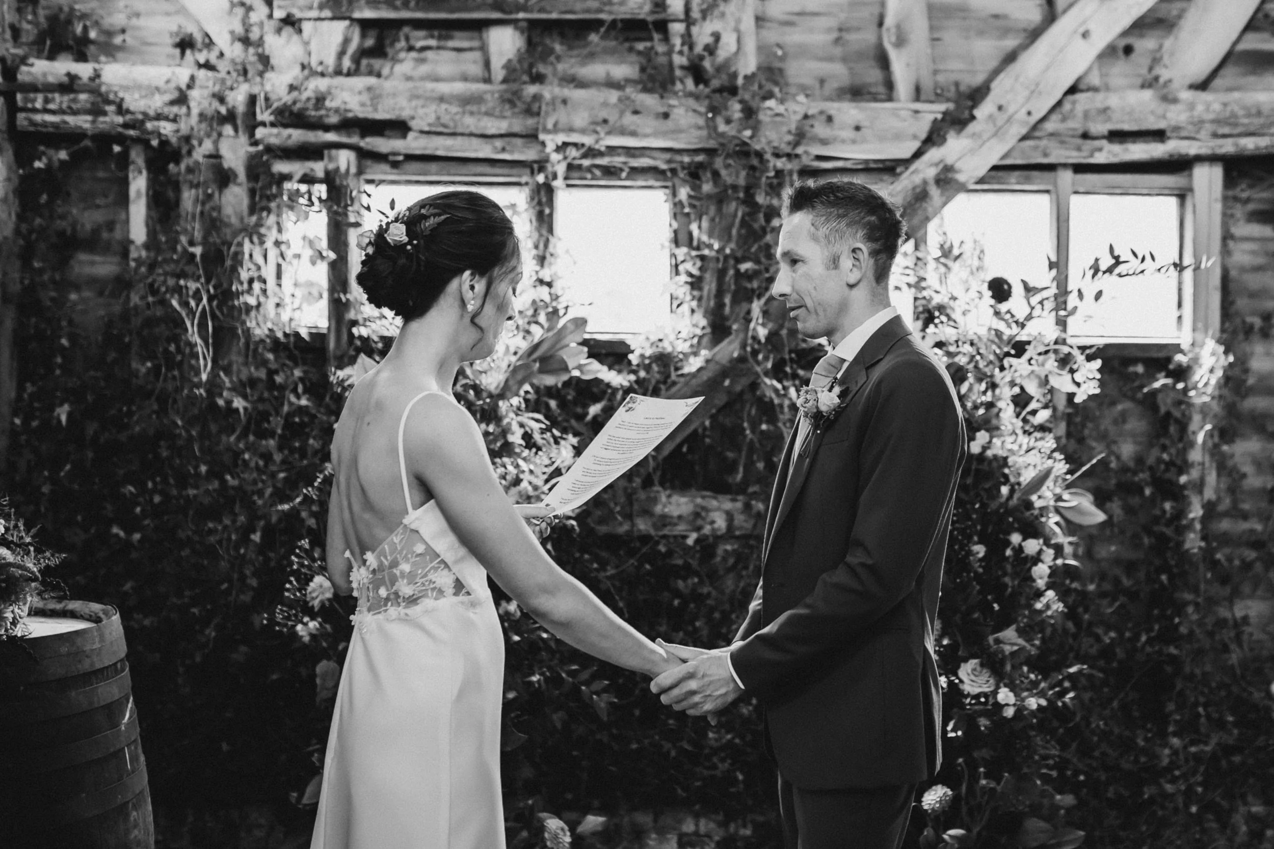 High+Billinghurst+Farm+wedding-024.jpg
