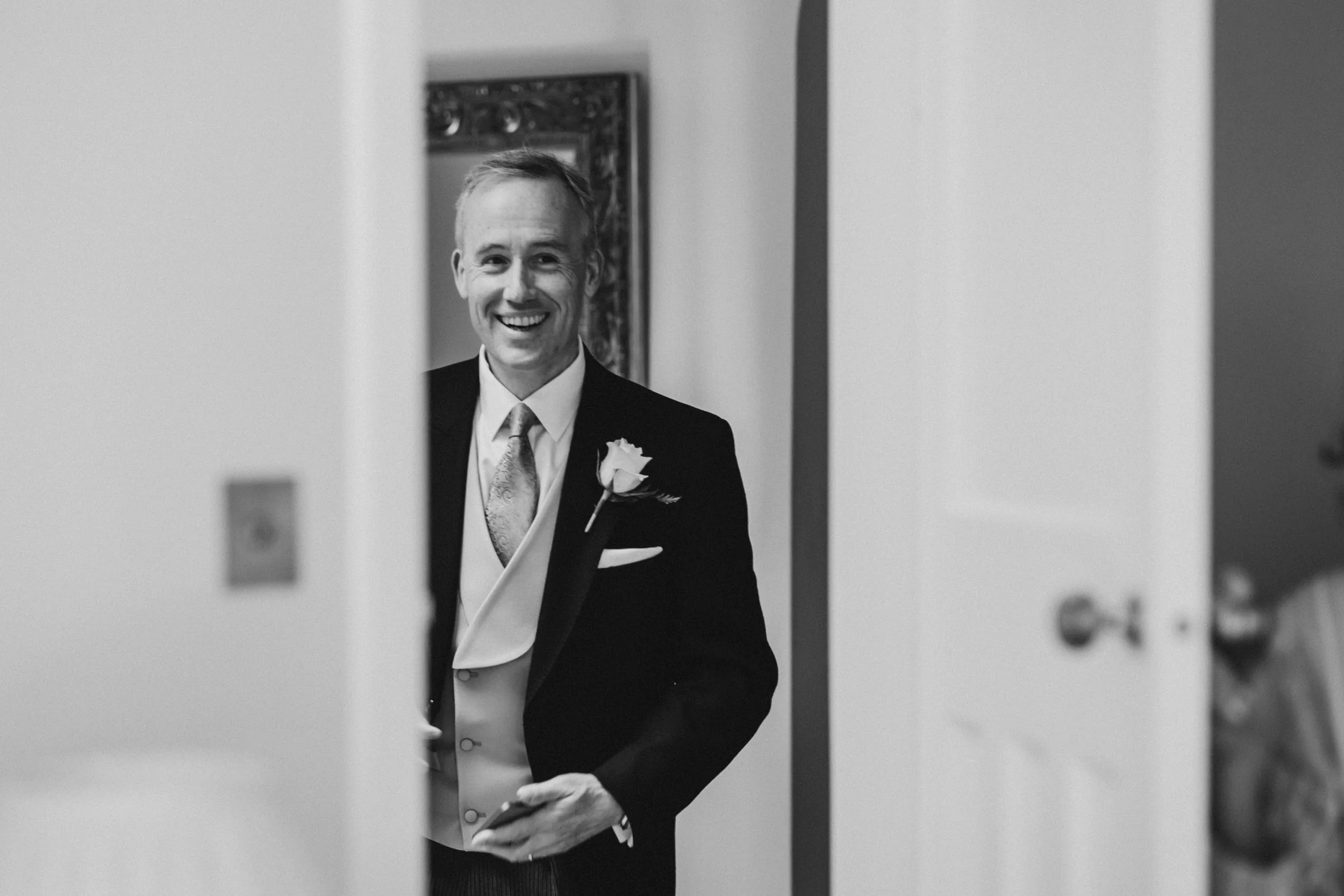Houghton+Lodge+Gardens+wedding+Winchester+Hampshire-009.jpg