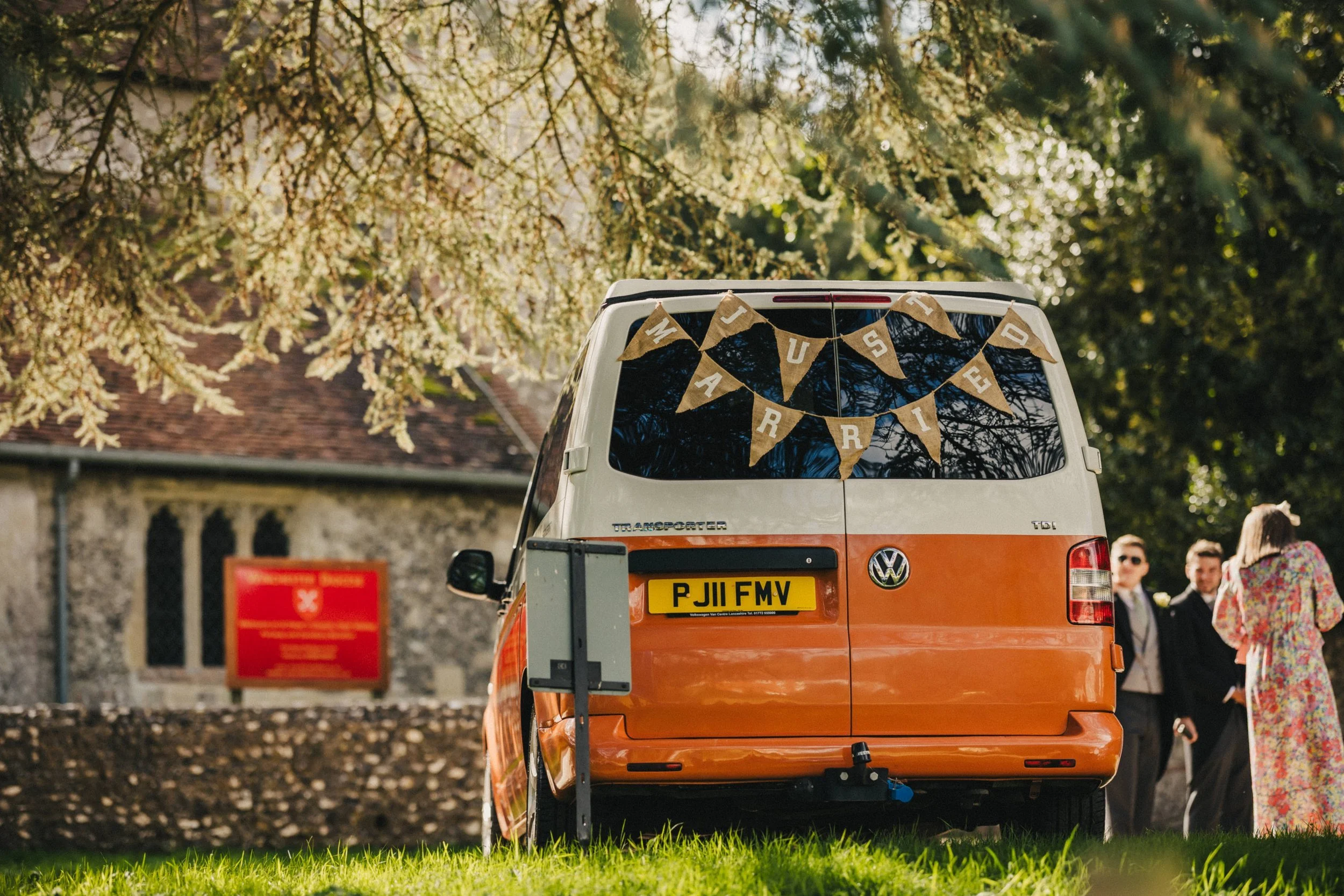 Houghton+Lodge+Gardens+wedding+Winchester+Hampshire-018.jpg