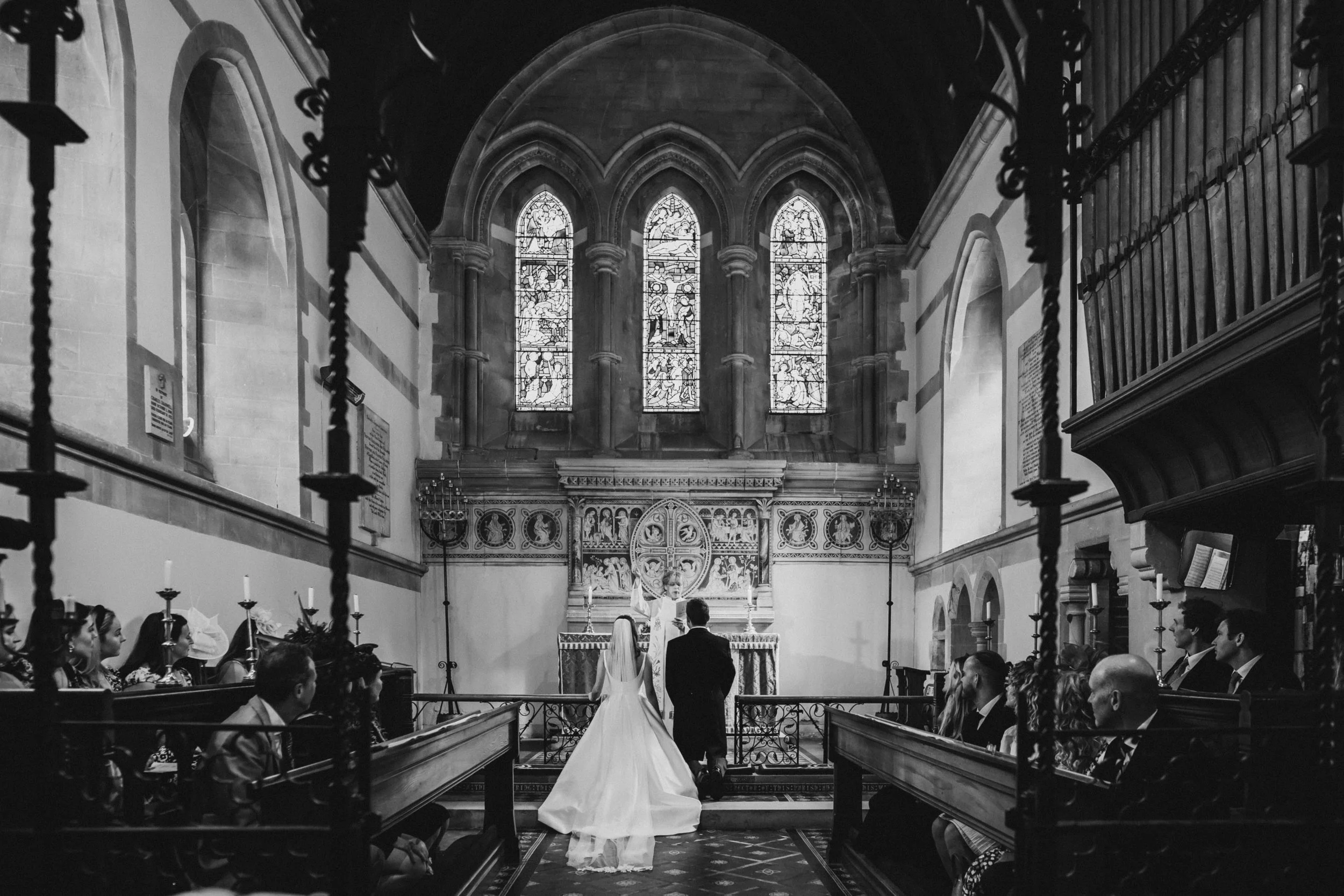 Houghton+Lodge+Gardens+wedding+Winchester+Hampshire-034.jpg