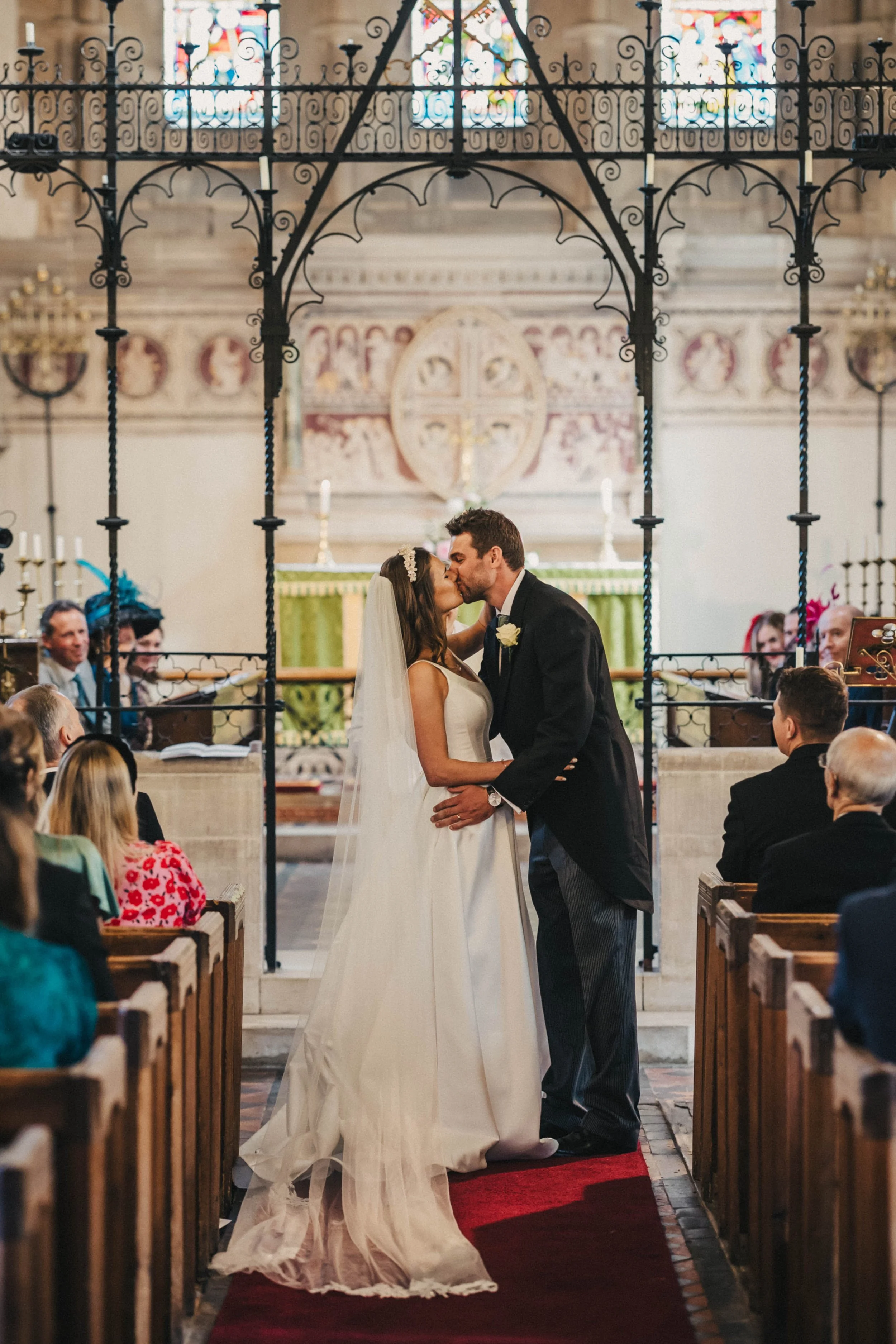 Houghton+Lodge+Gardens+wedding+Winchester+Hampshire-036.jpg