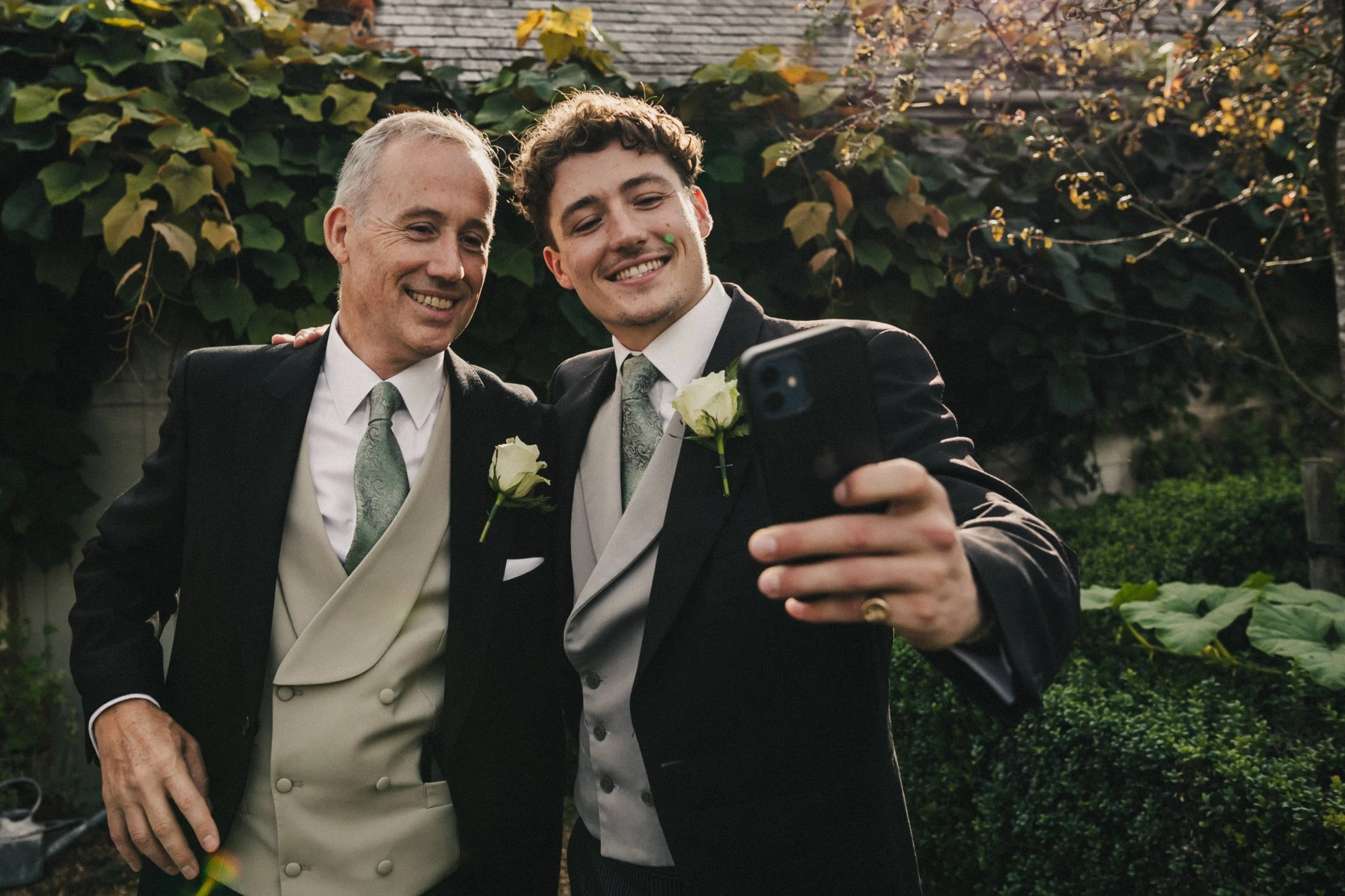 Houghton+Lodge+Gardens+wedding+Winchester+Hampshire-050.jpg