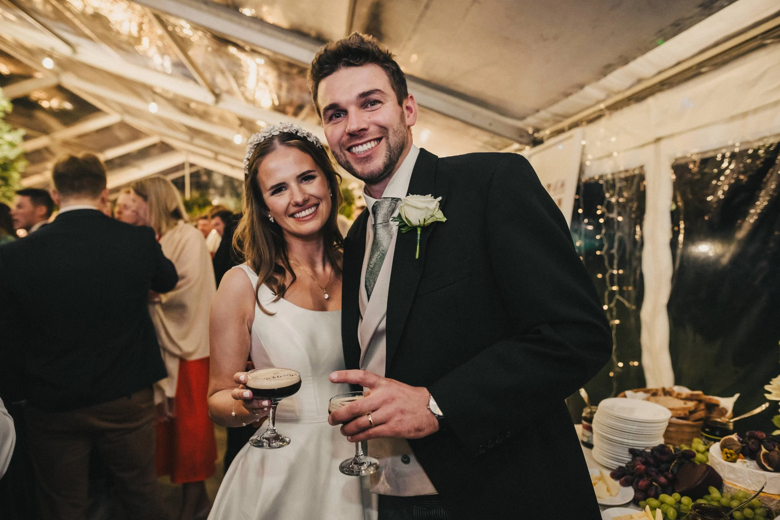 Houghton+Lodge+Gardens+wedding+Winchester+Hampshire-092.jpg