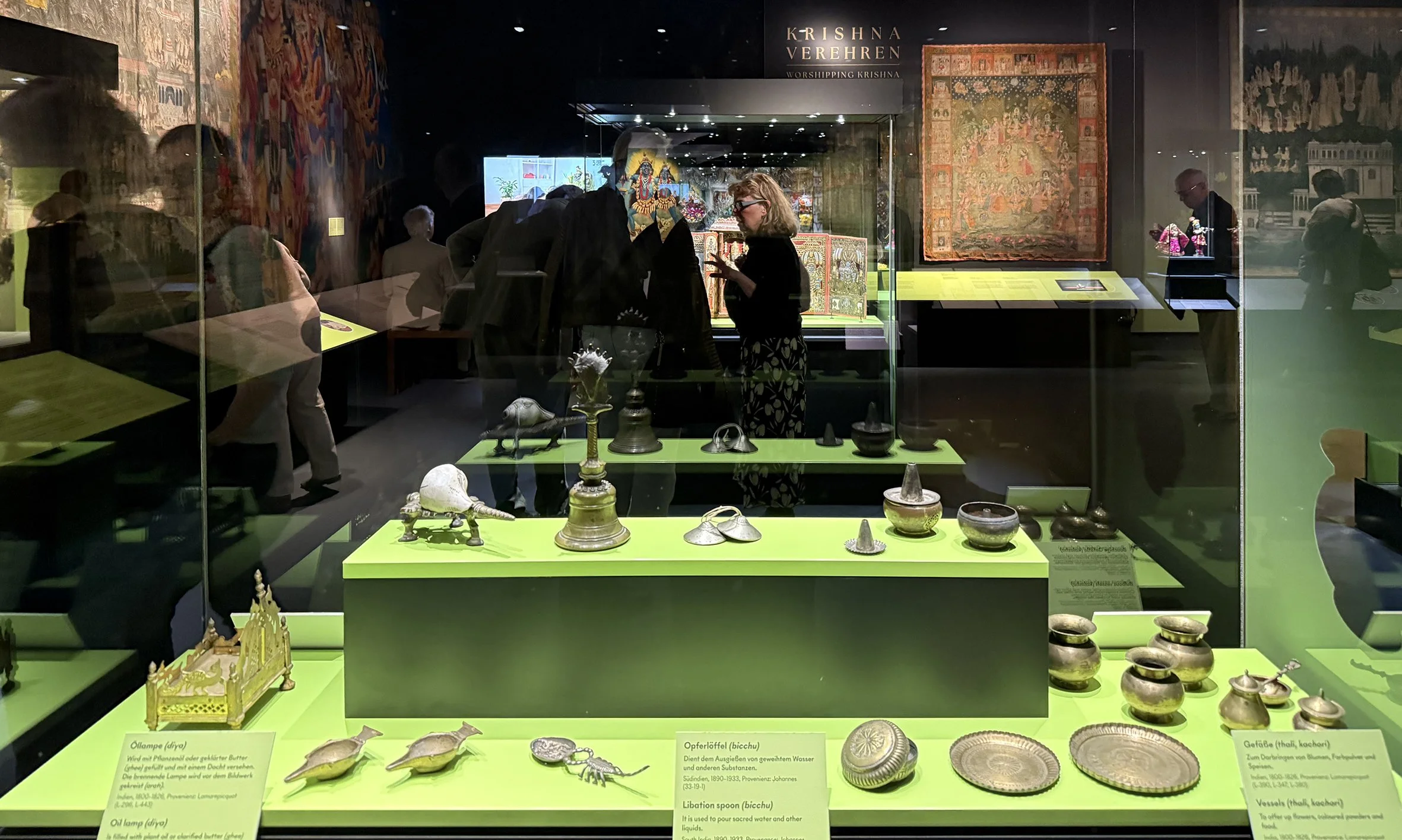 Vitrine Gruen.jpg